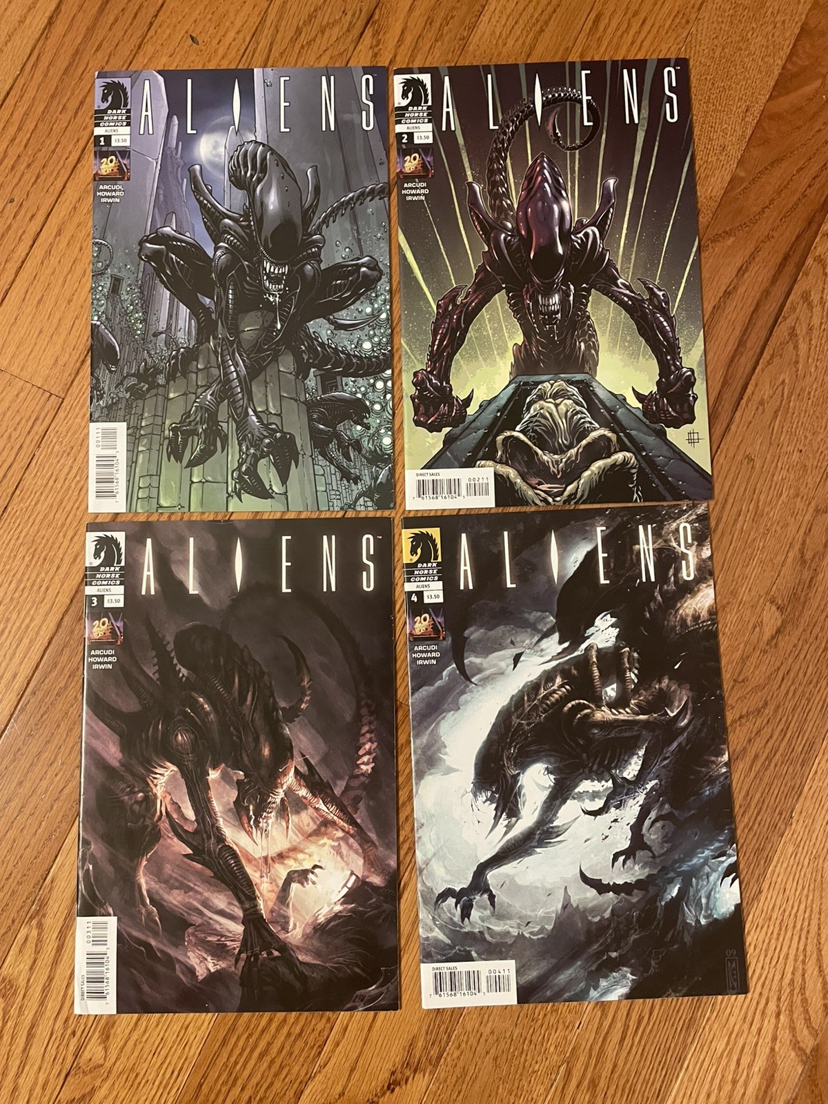 Aliens Vol 3 / 1-4 / Complete Series Lot / Dark Horse Comics / 2009 / NICE Aliens Vol 3 / 1-4 / Complete Series Lot / Dark Horse Comics / 2009 / NICE