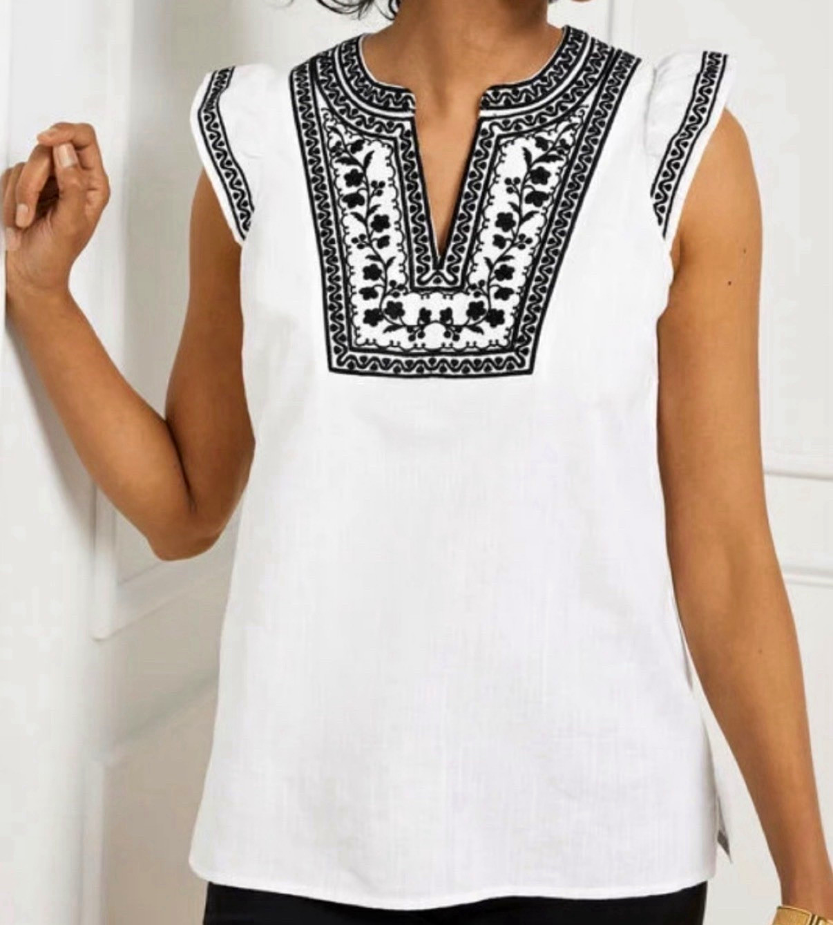 Talbots Women’s Plus 2X White Linen Cotton Embroidered Split Neck Tunic Blouse