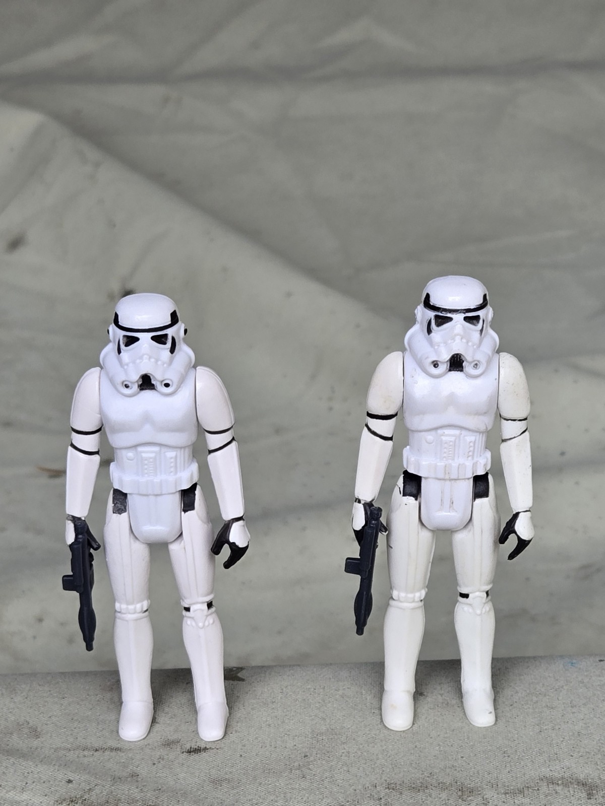 Vintage Kenner Star Wars Stormtrooper Action Figure Lot Complete 1977