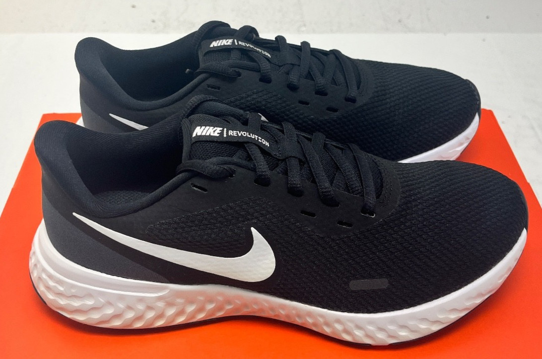 Nike Women's Revolution 5 Running shoe Black NWD BQ3207 002 Nike Women's Revolution 5 Running shoe Black NWD BQ3207 002