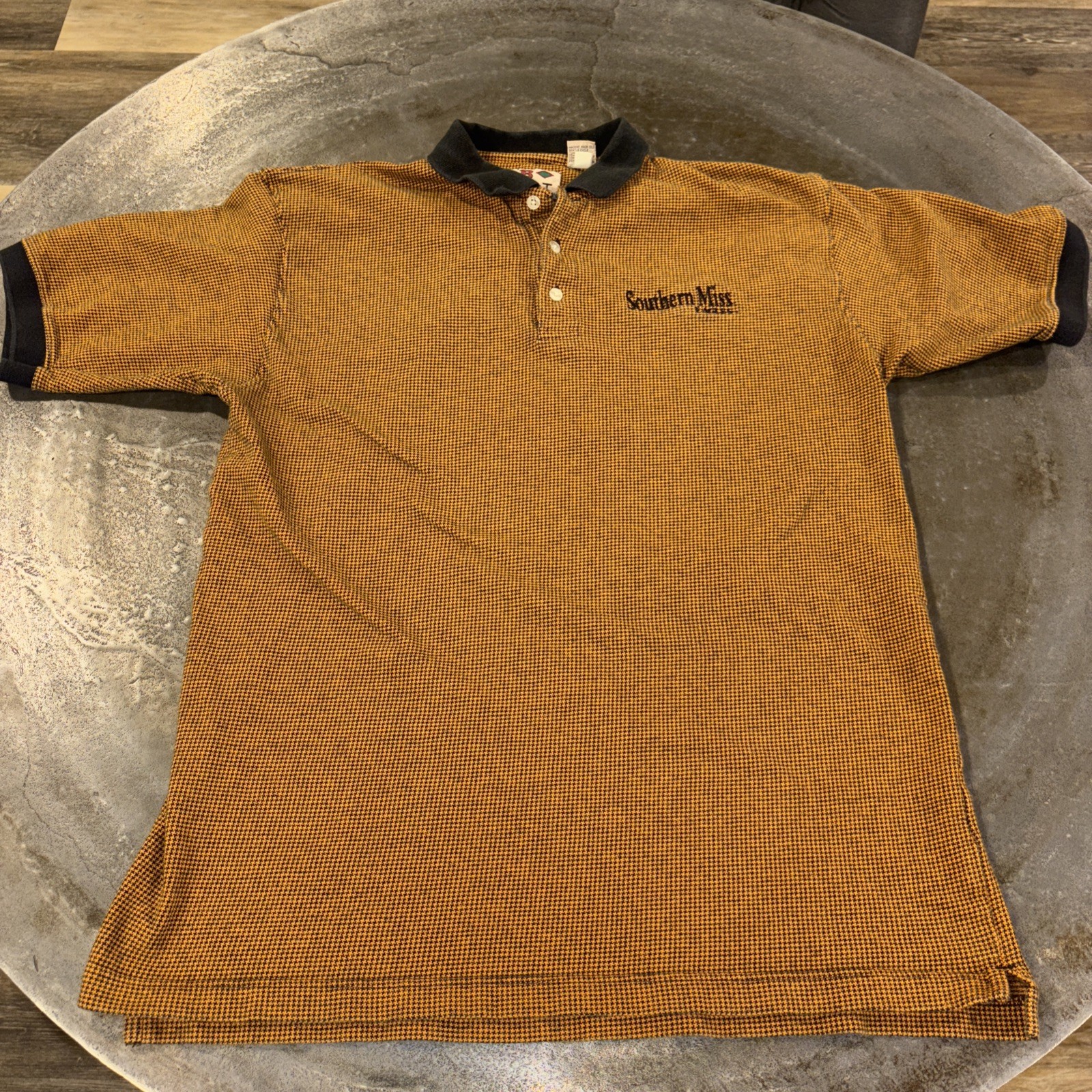 Vintage Southern Miss Golden Eagles Polo Men’s Large Mustard Black RARE Vintage Southern Miss Golden Eagles Polo Men’s Large Mustard Black RARE