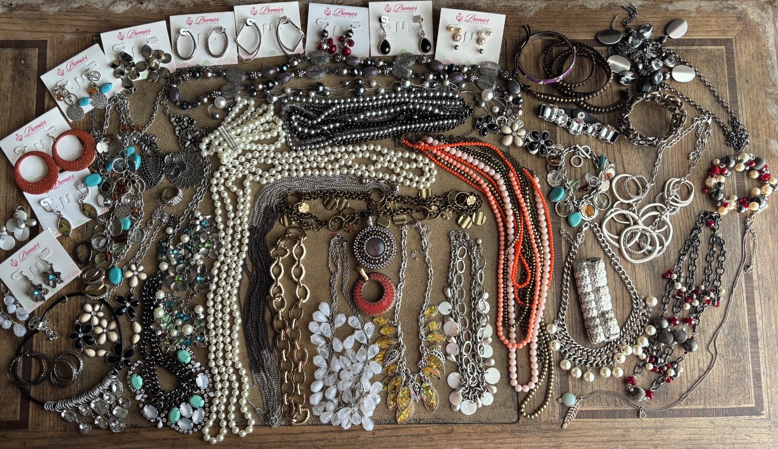 Premier Designs Jewelry Lot Wearable Necklaces Bracelets Earrings Pendants 52+