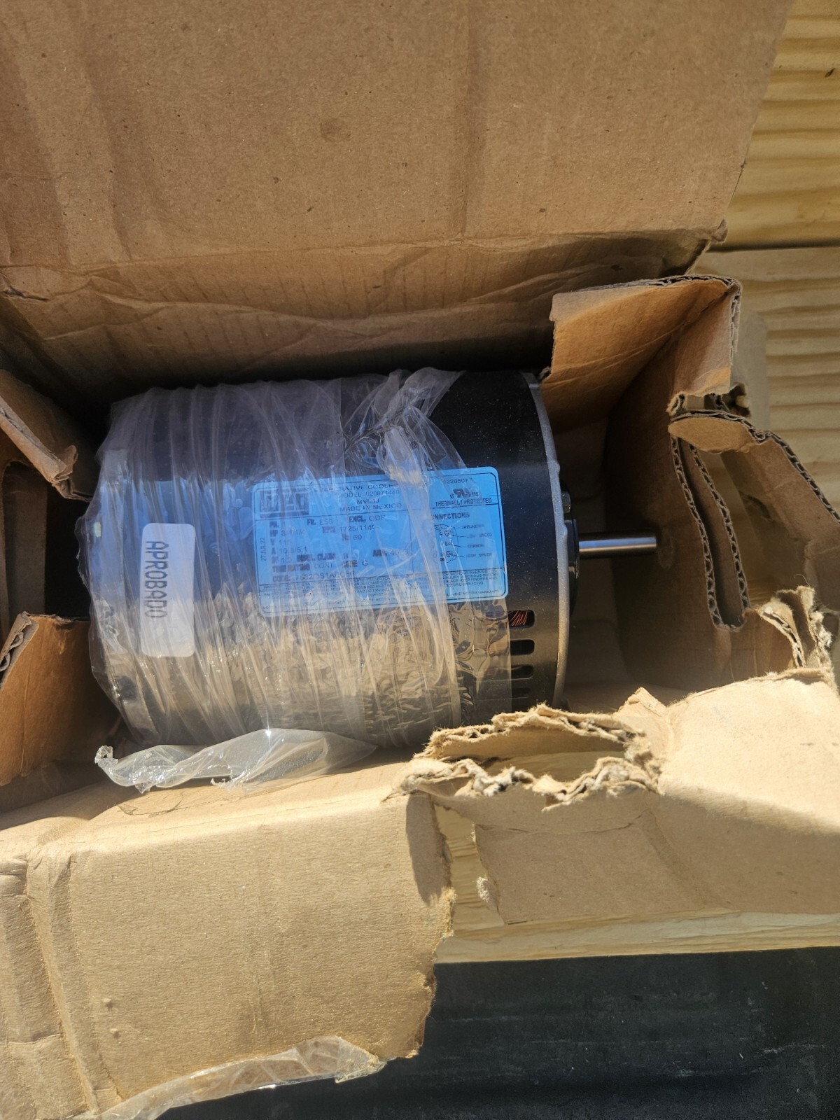 Weg 0.75/0.25 HP Single Phase Motor 12205077 HPO6/04PE56-115v 60hz New Weg 0.75/0.25 HP Single Phase Motor 12205077 HPO6/04PE56-115v 60hz New