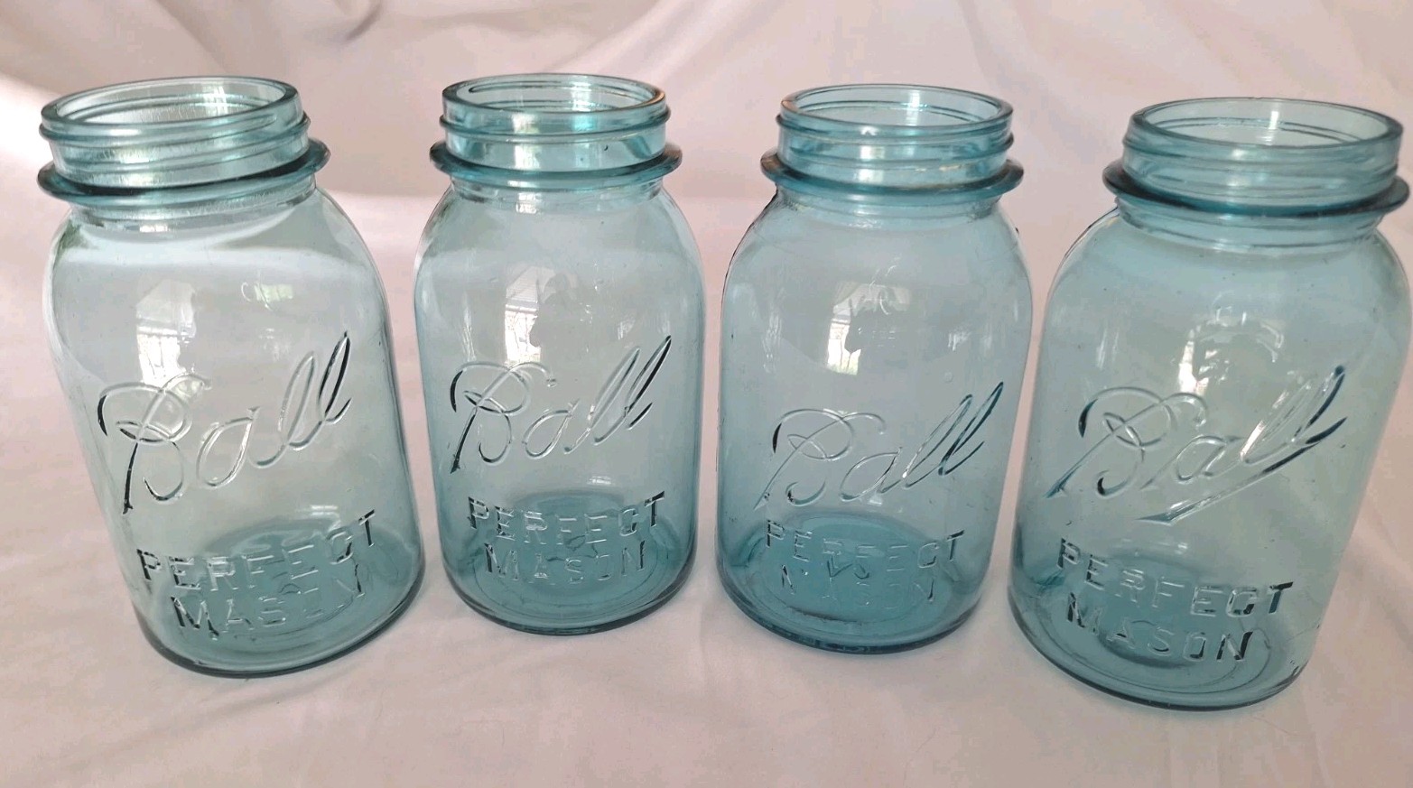 Blue Mason Jars Count Of 4 VTG 1910-1933 Excellent Condition