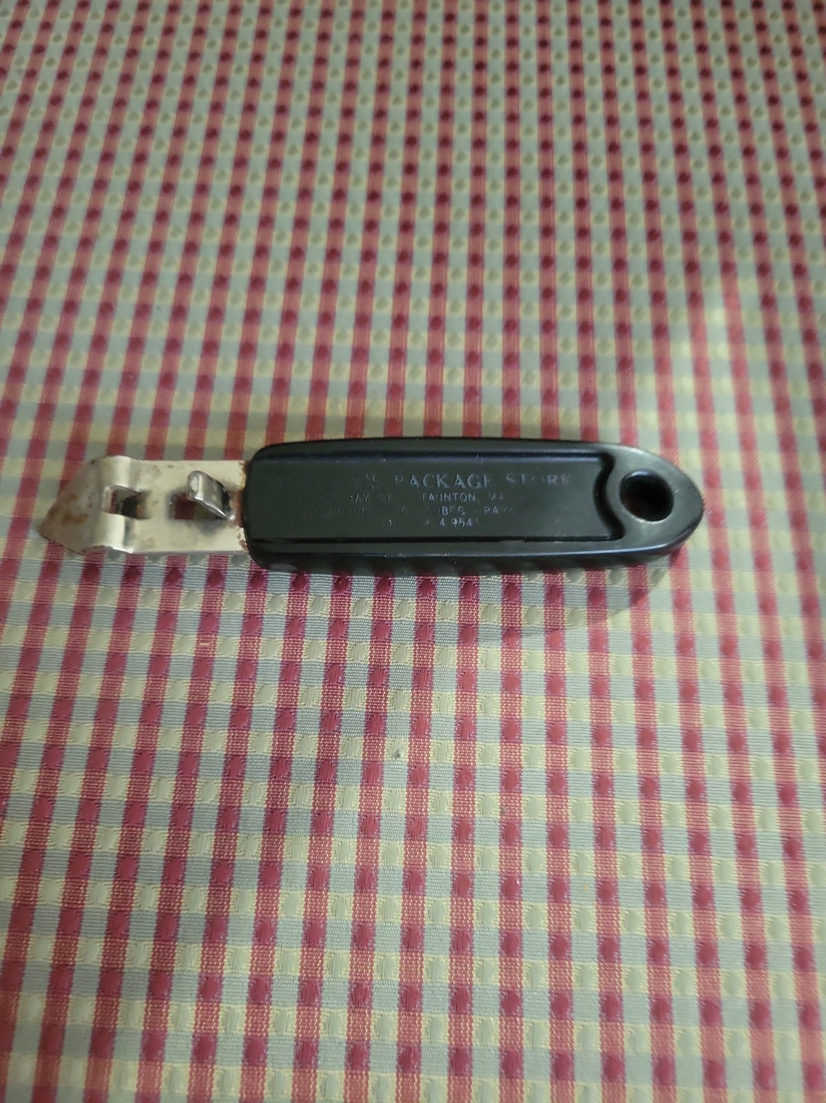 Murray\'s Package Store Taunton Mass Vintage Easy Bottle Can Opener Black Plastic
