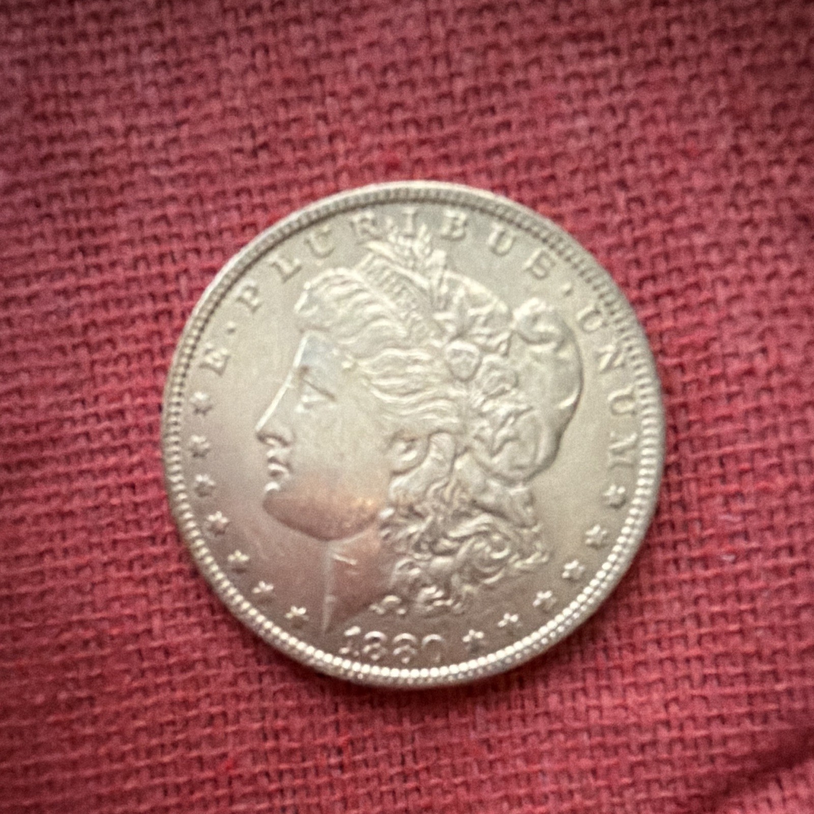 1880 Morgan Silver Dollar $1 - Philadelphia Mint - 90% Silver - Beautiful Coin