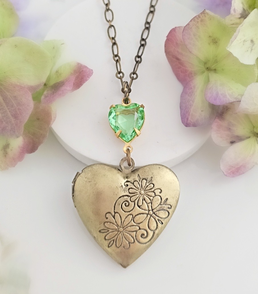Vintage Czech Crystal Green Heart Picture Locket Necklace, Heartshaped Pendant