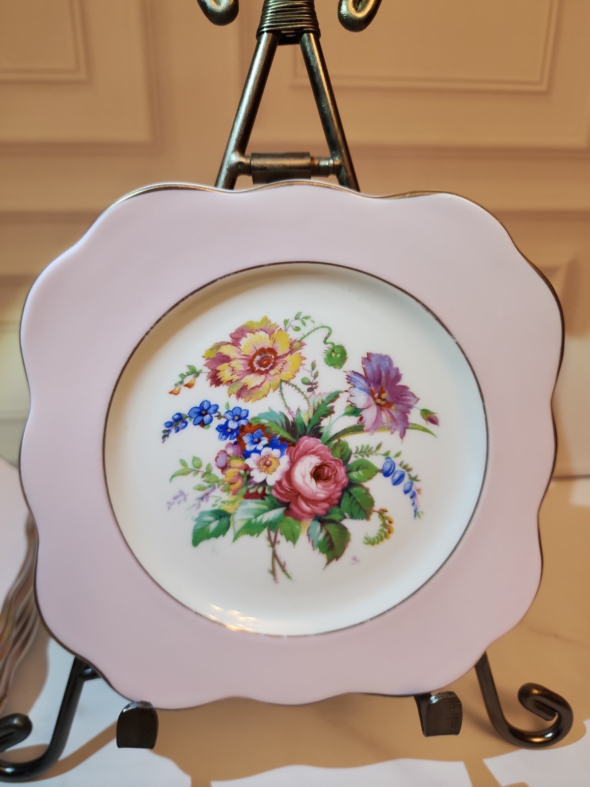 1940s Lot 0f (8) Colclough Bone China Plates 5-3/4\ 1940s Lot 0f (8) Colclough Bone China Plates 5-3/4\