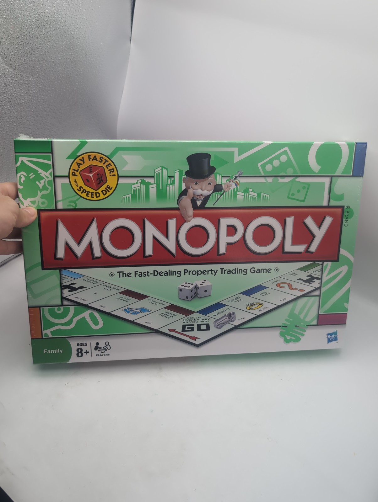 Hasbro 2008 Monopoly Board Game Brand New