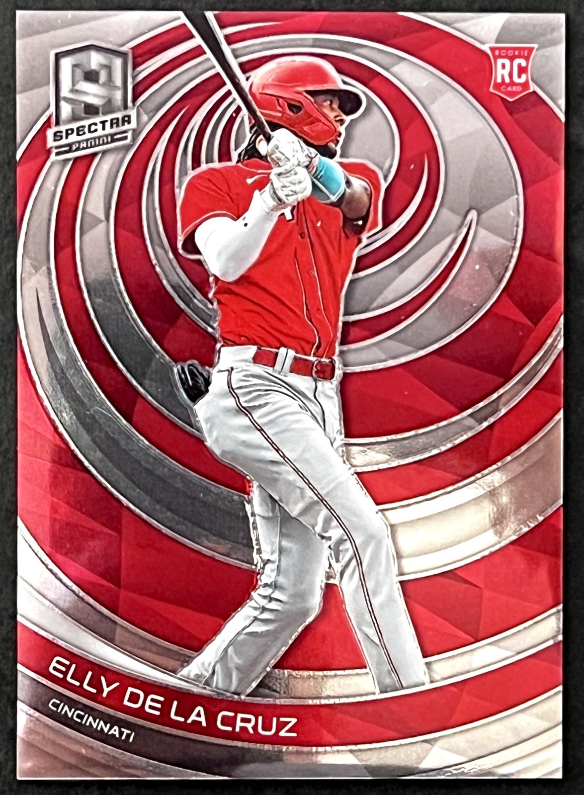 ELLY DE LA CRUZ 2023 Panini Chronicles - Spectra RC Rookie #29 Cincinnati Reds ELLY DE LA CRUZ 2023 Panini Chronicles - Spectra RC Rookie #29 Cincinnati Reds