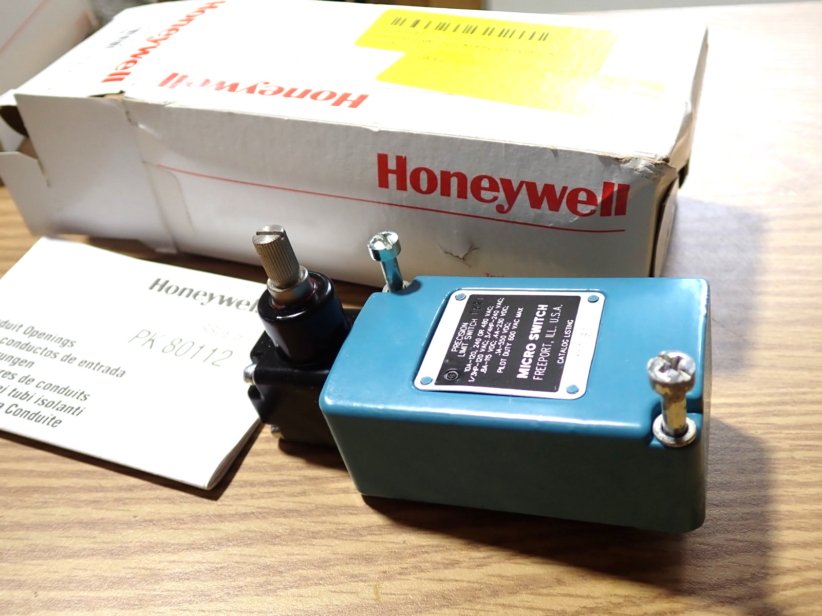 Honeywell 201LS2 Micro Limit Switch NEW