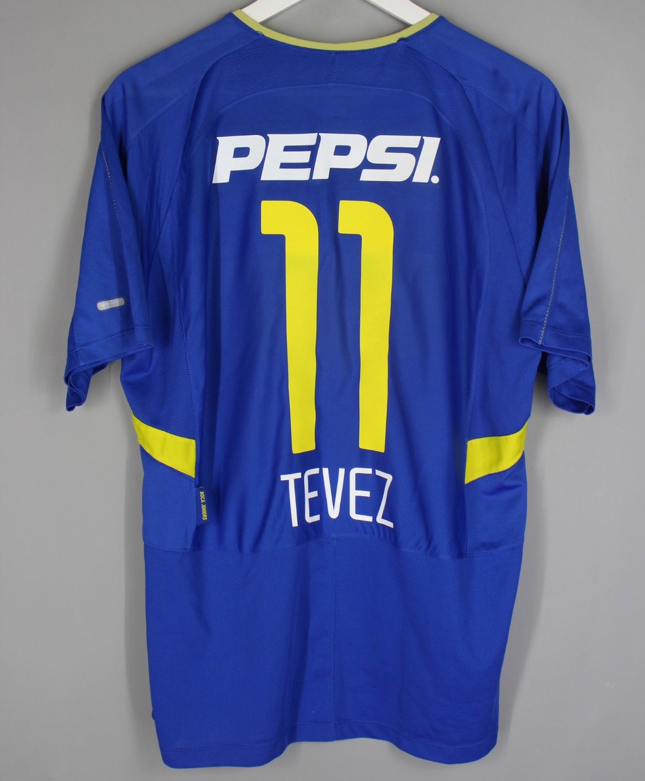 BOCA JUNIORS 2003 2004 HOME FOOTBALL SHIRT SOCCER JERSEY NIKE sz L #11 TEVEZ BOCA JUNIORS 2003 2004 HOME FOOTBALL SHIRT SOCCER JERSEY NIKE sz L #11 TEVEZ