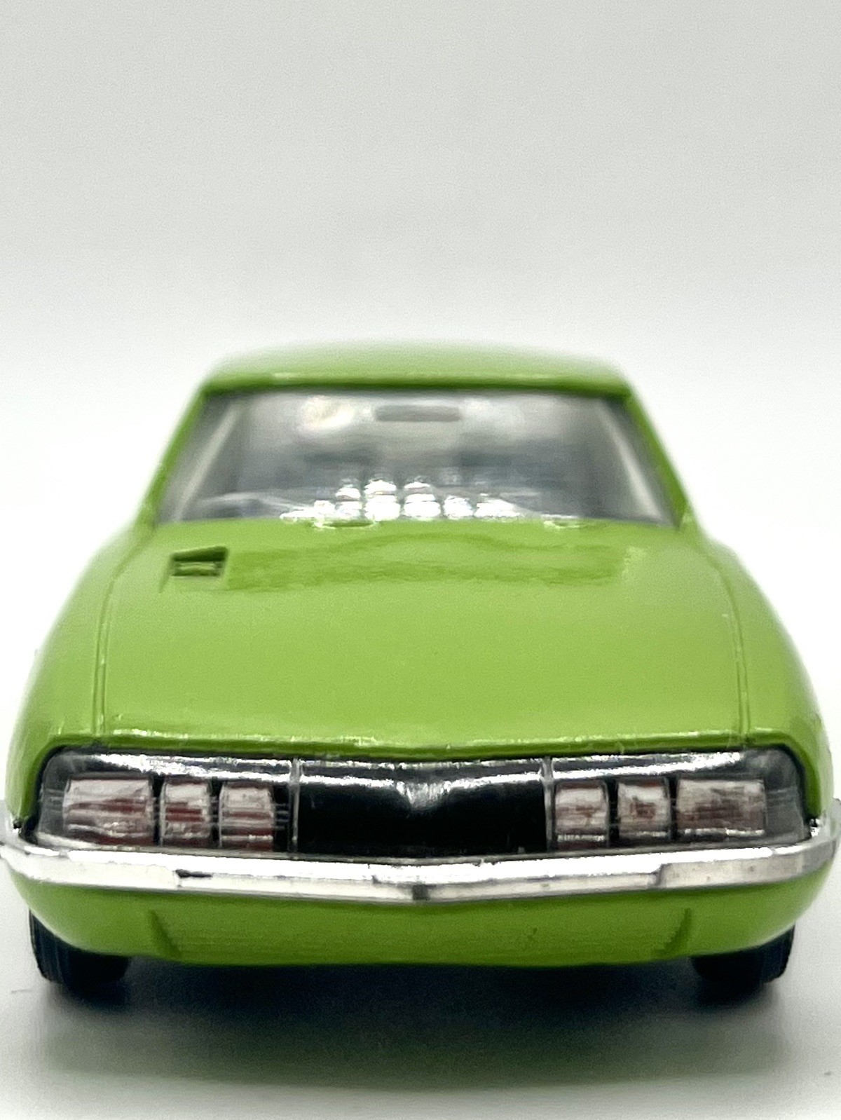 Vintage Solido Citroen SM No. 184 Rare Lime Green Diecast Model 
