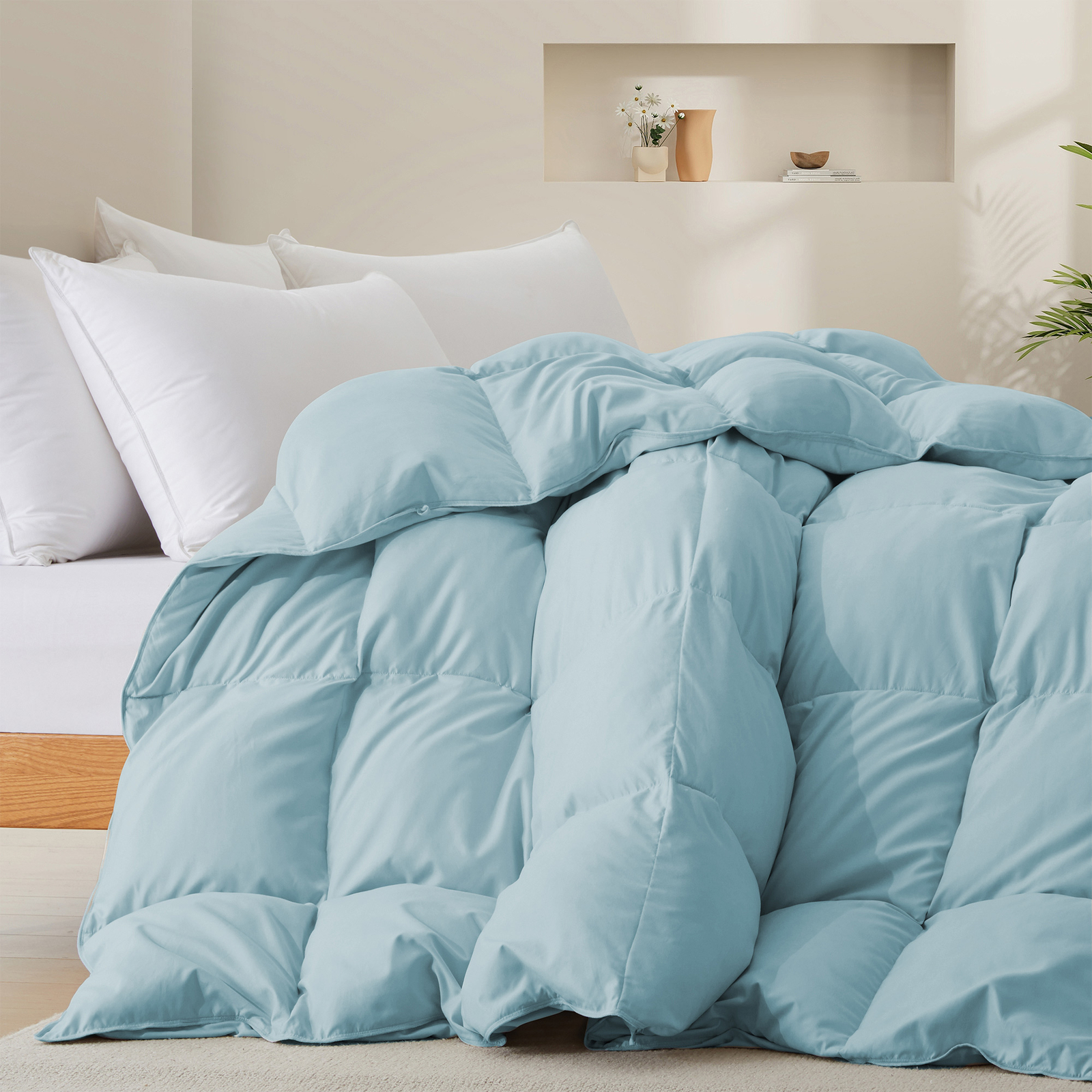 Ultra Soft Cozy Oversized Down Comforter, King Queen Bed Blanket w/8 Corner Ties