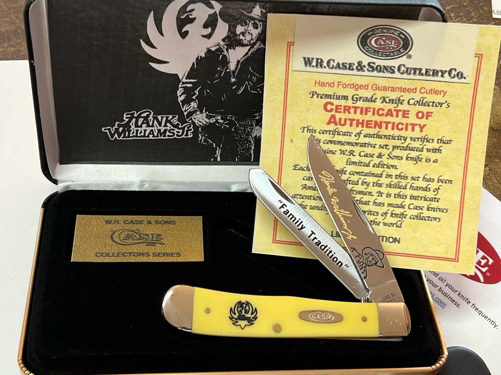 Case XX Hank Williams Jr. Yellow Trapper Knife Deep Gold/Black Color Etch New
