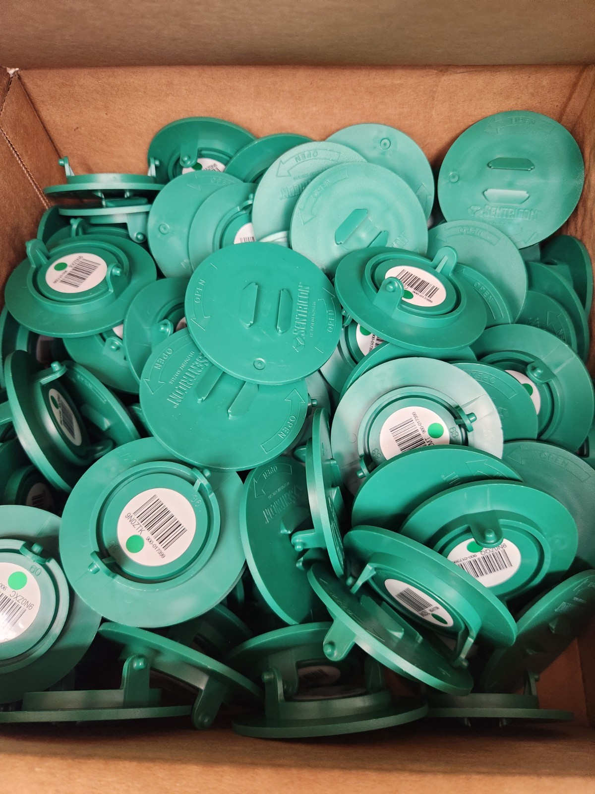 (10) In-Ground Termite Kill Trap Bait Station CAPS LIDS TOPS ONLY New (10) In-Ground Termite Kill Trap Bait Station CAPS LIDS TOPS ONLY New