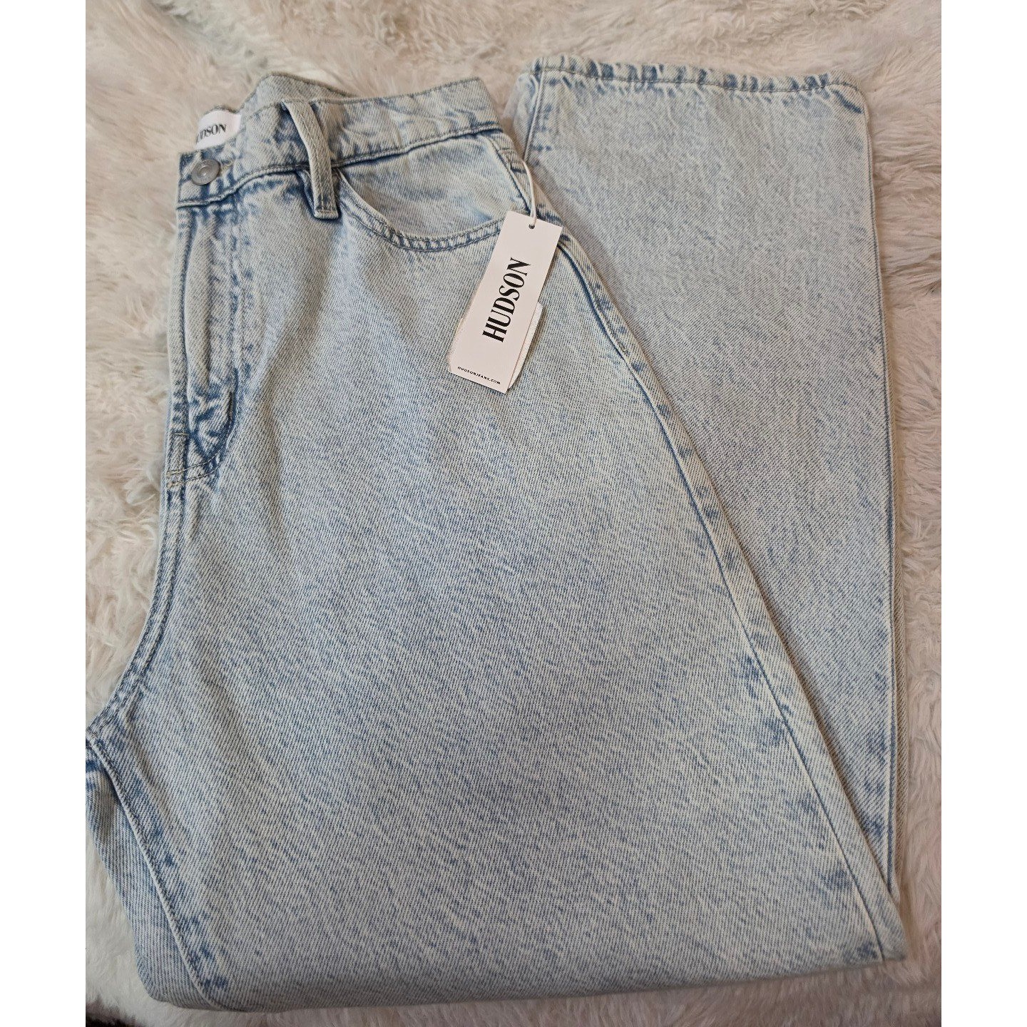NWT Hudson Noa High Rise Straight Ankle Jeans 29 Brenda Light Wash Denim NWT Hudson Noa High Rise Straight Ankle Jeans 29 Brenda Light Wash Denim