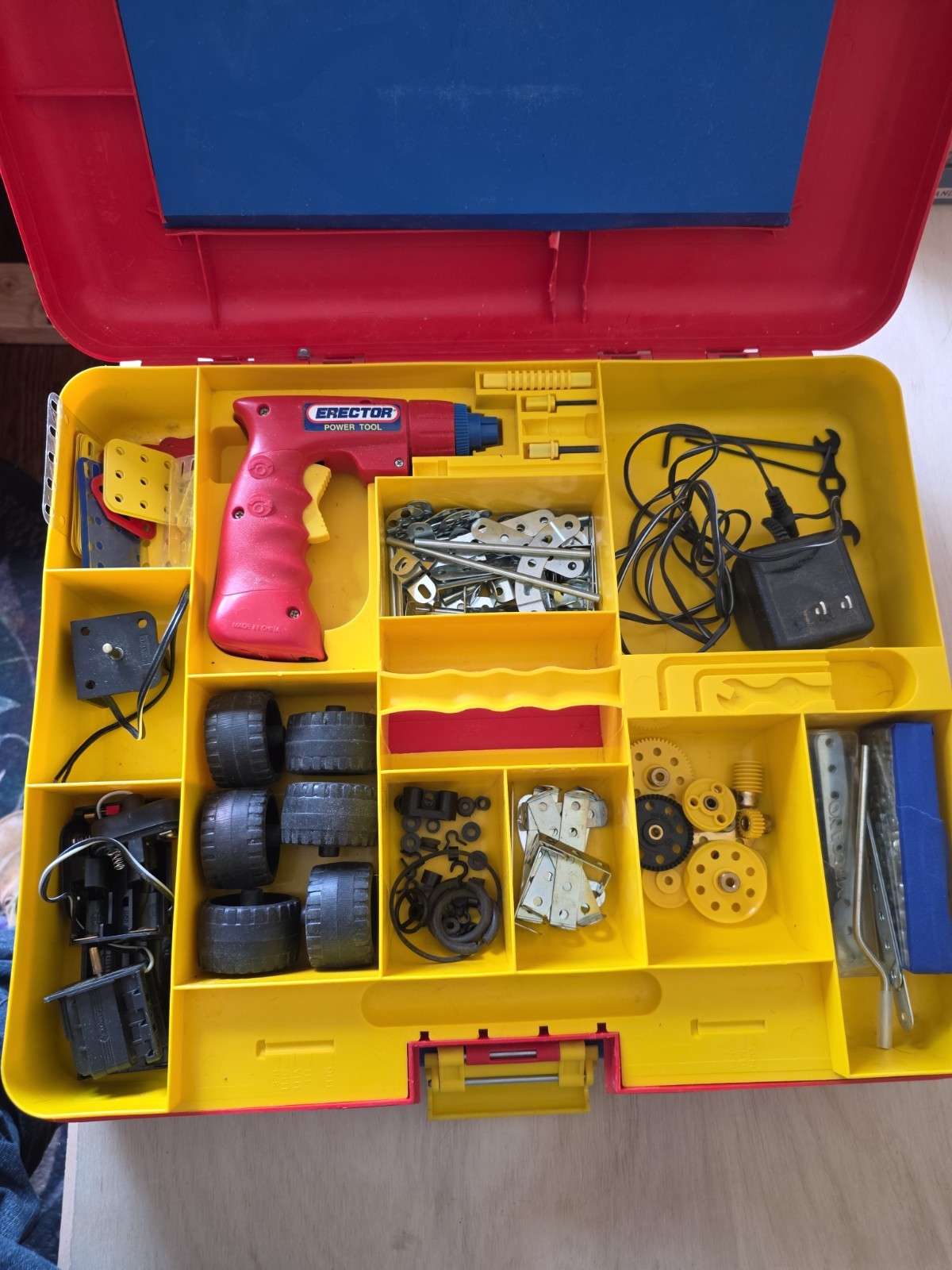 Vintage Meccano Erector Set Vintage Meccano Erector Set