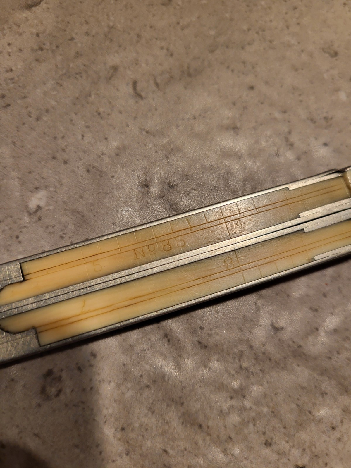 ANTIQUE STANLEY RULE & LEVEL No. 88 FOLDING RULER 12”