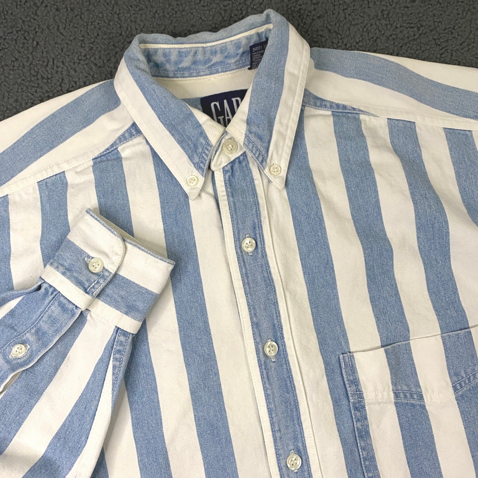 Gap Denim Shirt Mens Small Blue White Striped Button Down Retro Vintage 90s Y2K