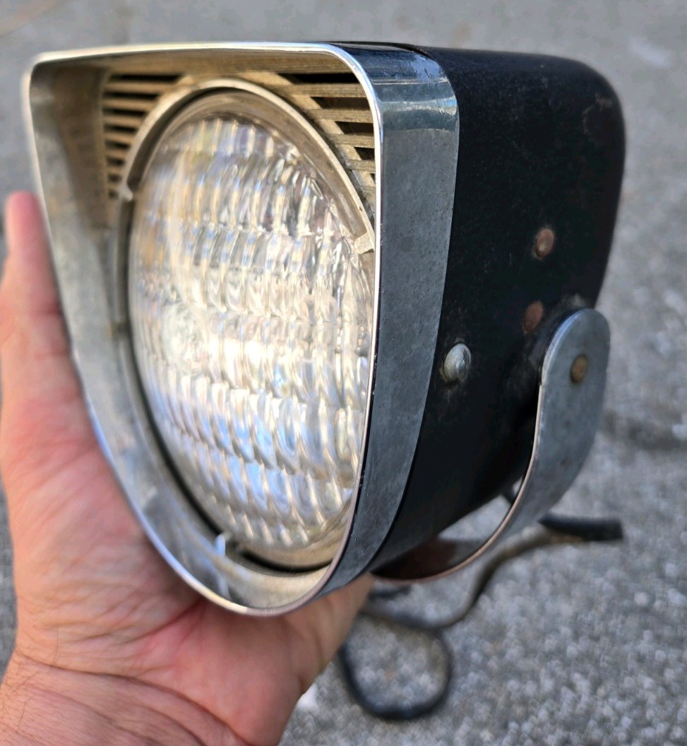 HEADLIGHT Harley Vintage Shovelhead Knucklehead Panhead Sportster Chopper Vard HEADLIGHT Harley Vintage Shovelhead Knucklehead Panhead Sportster Chopper Vard