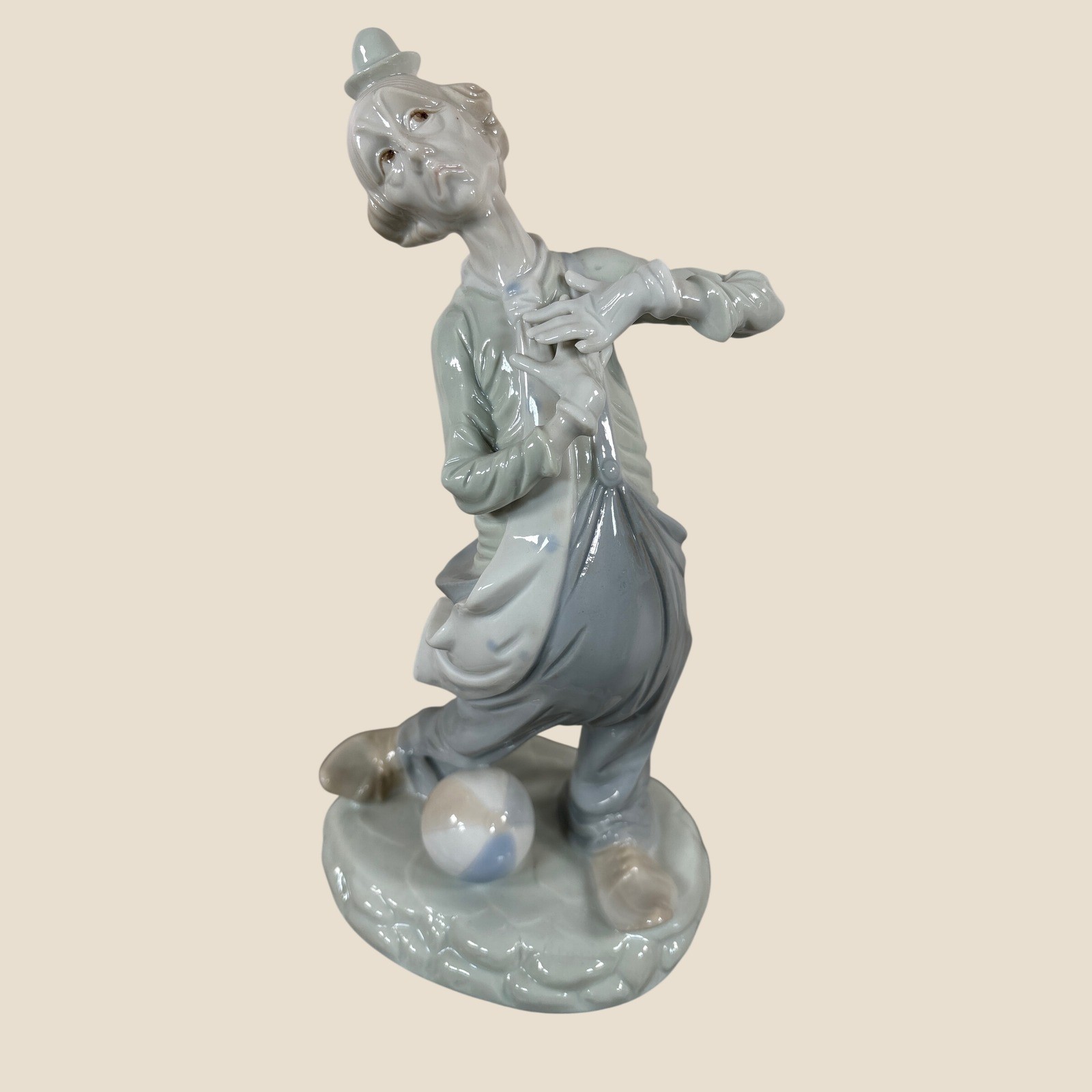 Vintage KPM 1984 Arnart Conte Porcelain Clown Figurine Sad Face Lladro Style 9
