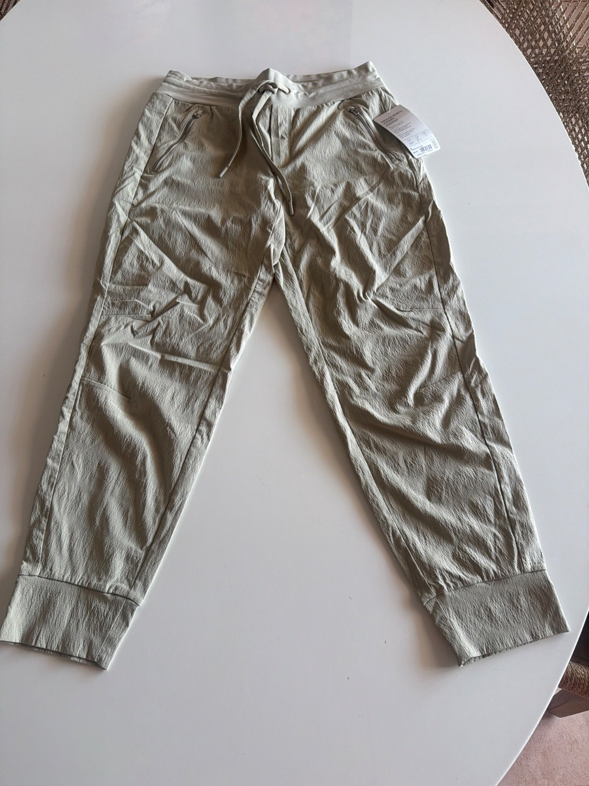 Brand New Athleta Trekkie North Jogger Size 8 Brand New Athleta Trekkie North Jogger Size 8