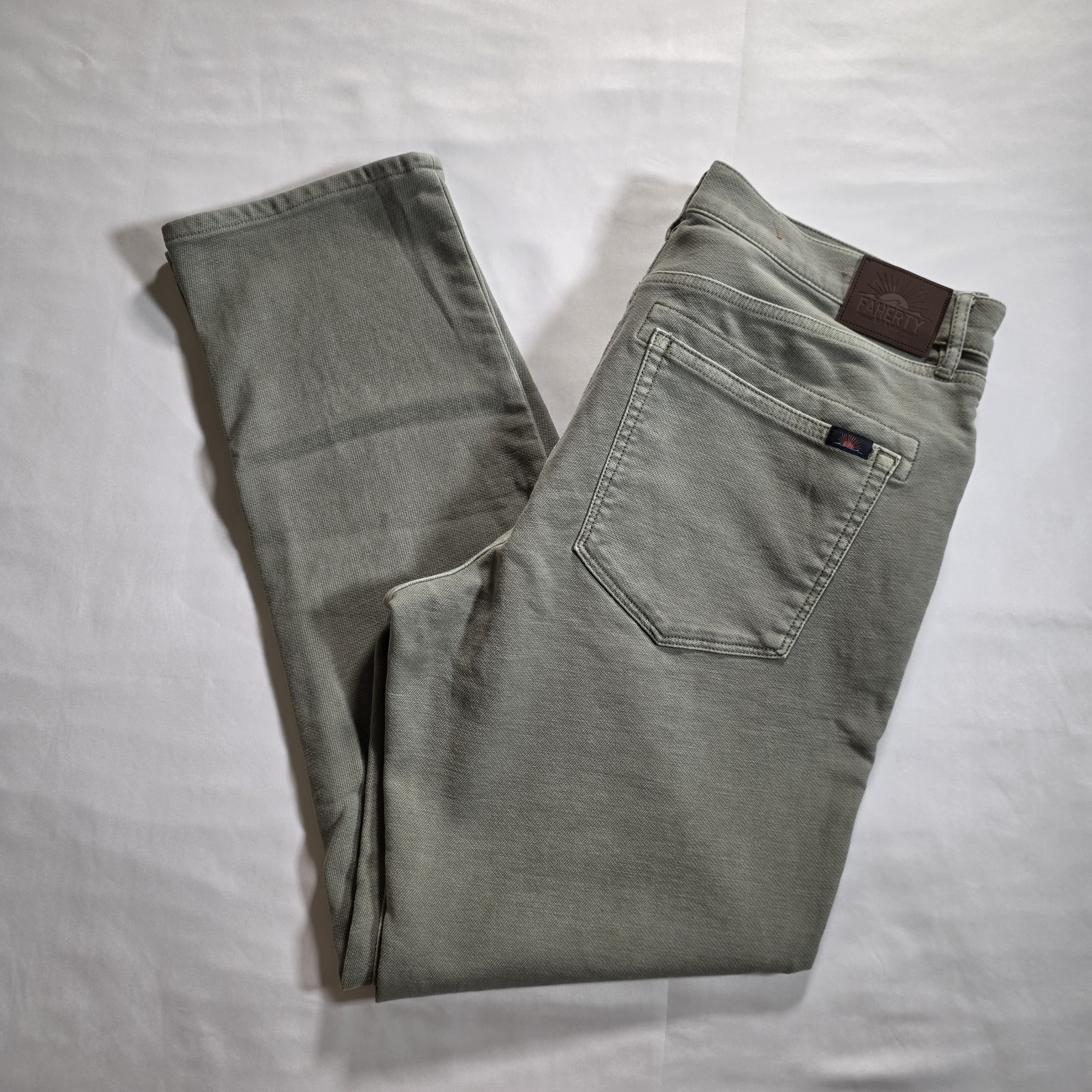 Faherty Brand Men’s 34x30 Sage Green Stretch 5 Pocket Pants