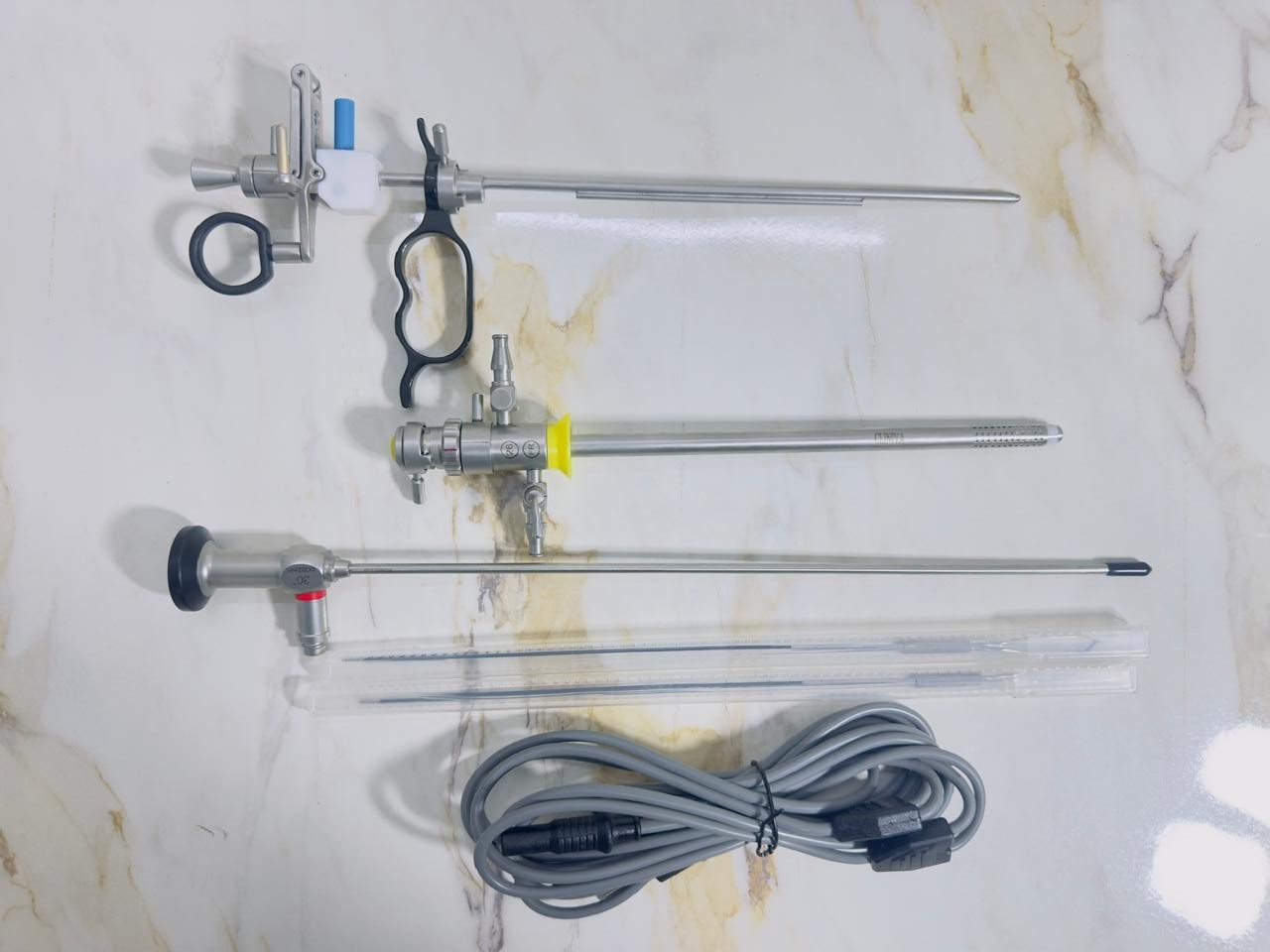 Bipolar Resectoscope Set Large, 24/26 Fr./Charr. with continuous flow And Loop