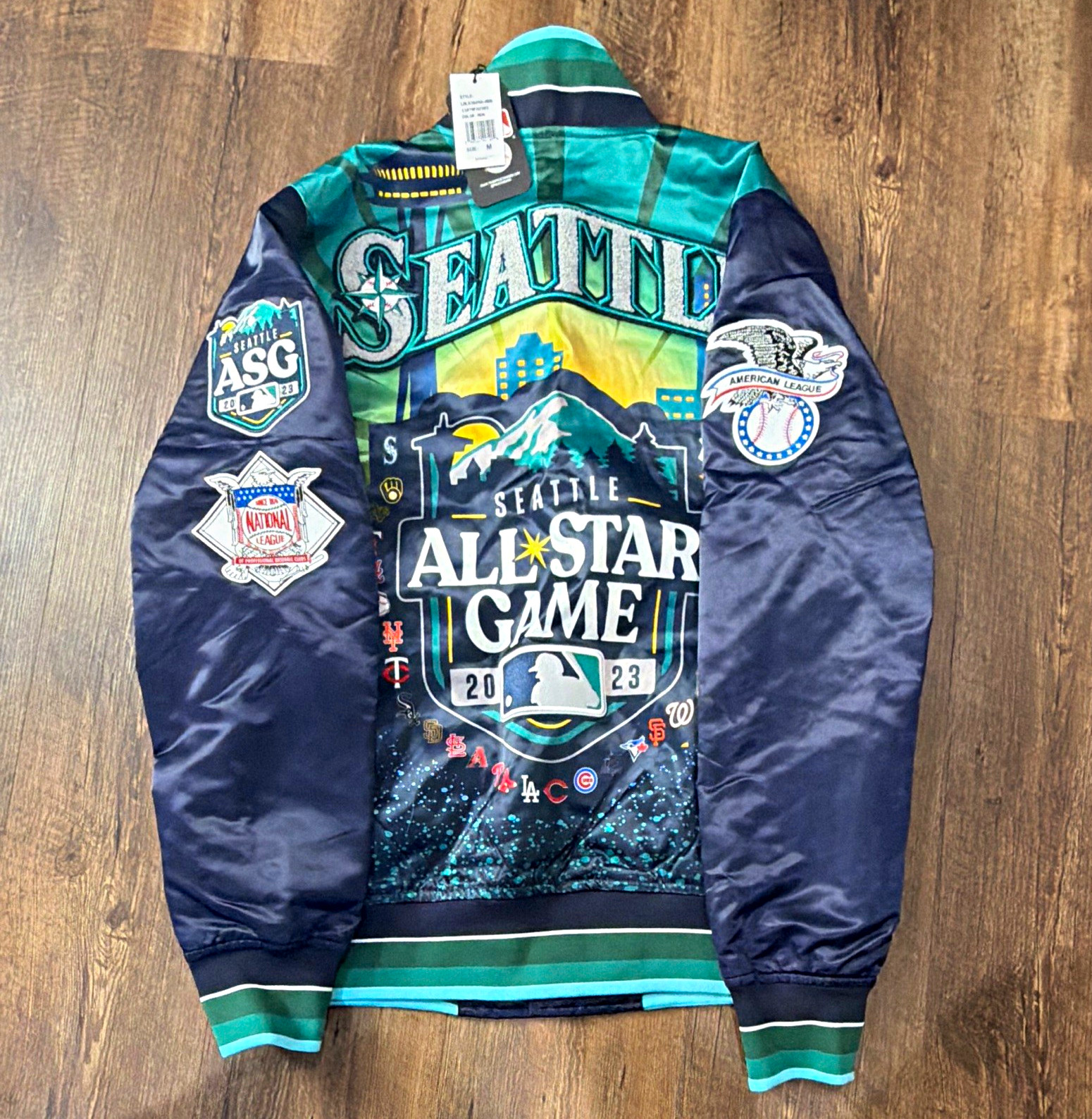 New w tags Pro Standard Satin Seattle Mariners 2023 All-Star Game Jacket Size M New w tags Pro Standard Satin Seattle Mariners 2023 All-Star Game Jacket Size M