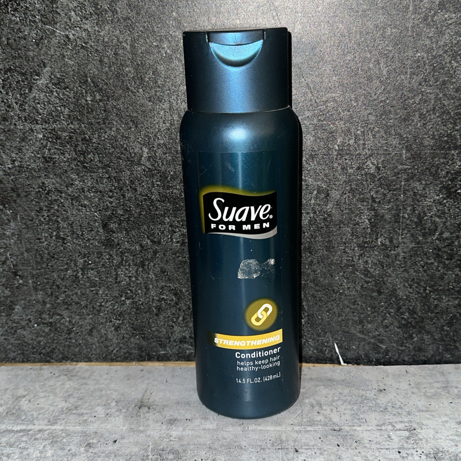 suave men strengthening￼conditiooner  Original Formula Hard To Find Sz 14.5