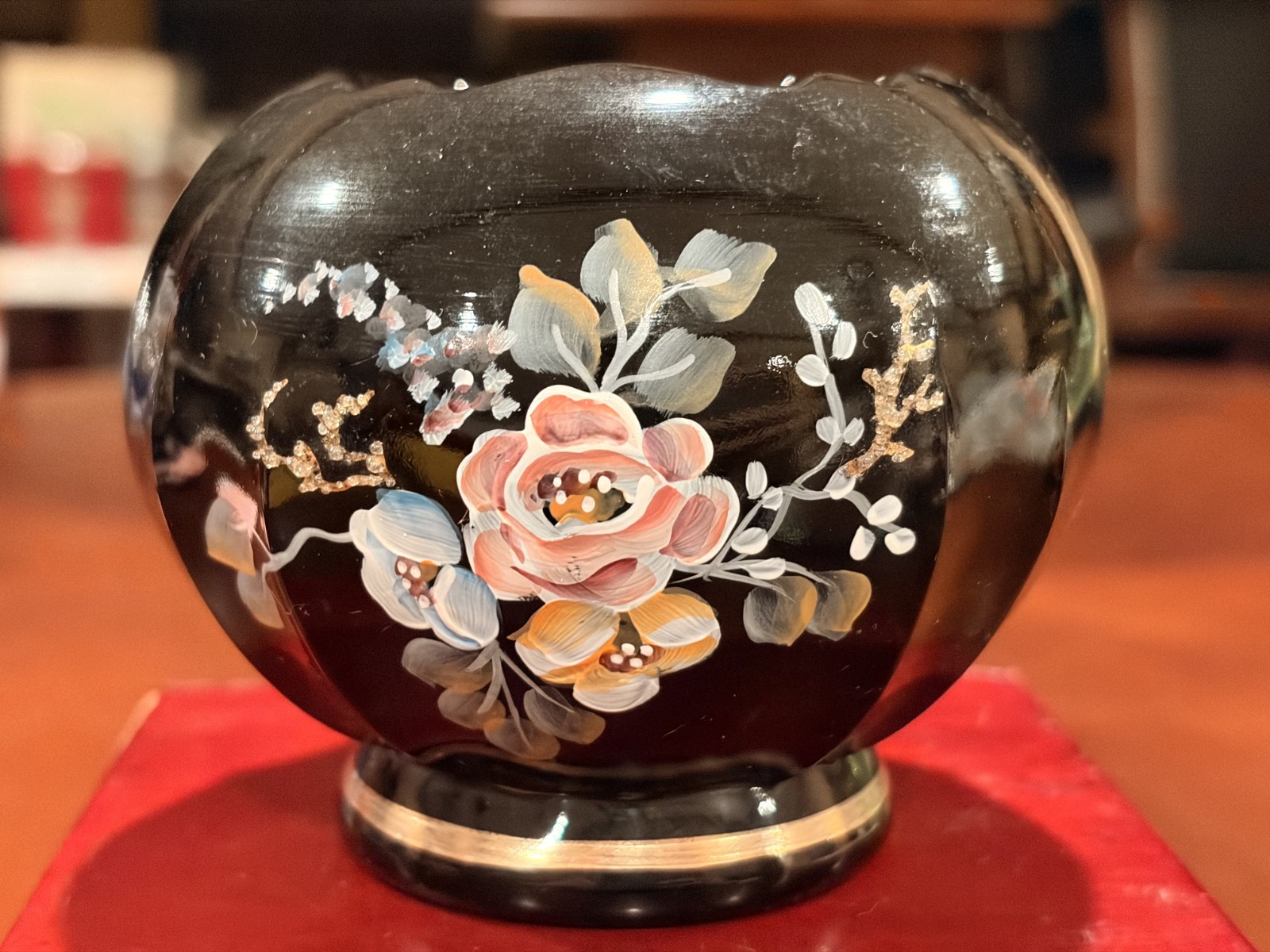 Fenton Ebony Black Glass Victorian Bouquet Rose Bowl Hand Painted 1995 Ex Cond Fenton Ebony Black Glass Victorian Bouquet Rose Bowl Hand Painted 1995 Ex Cond