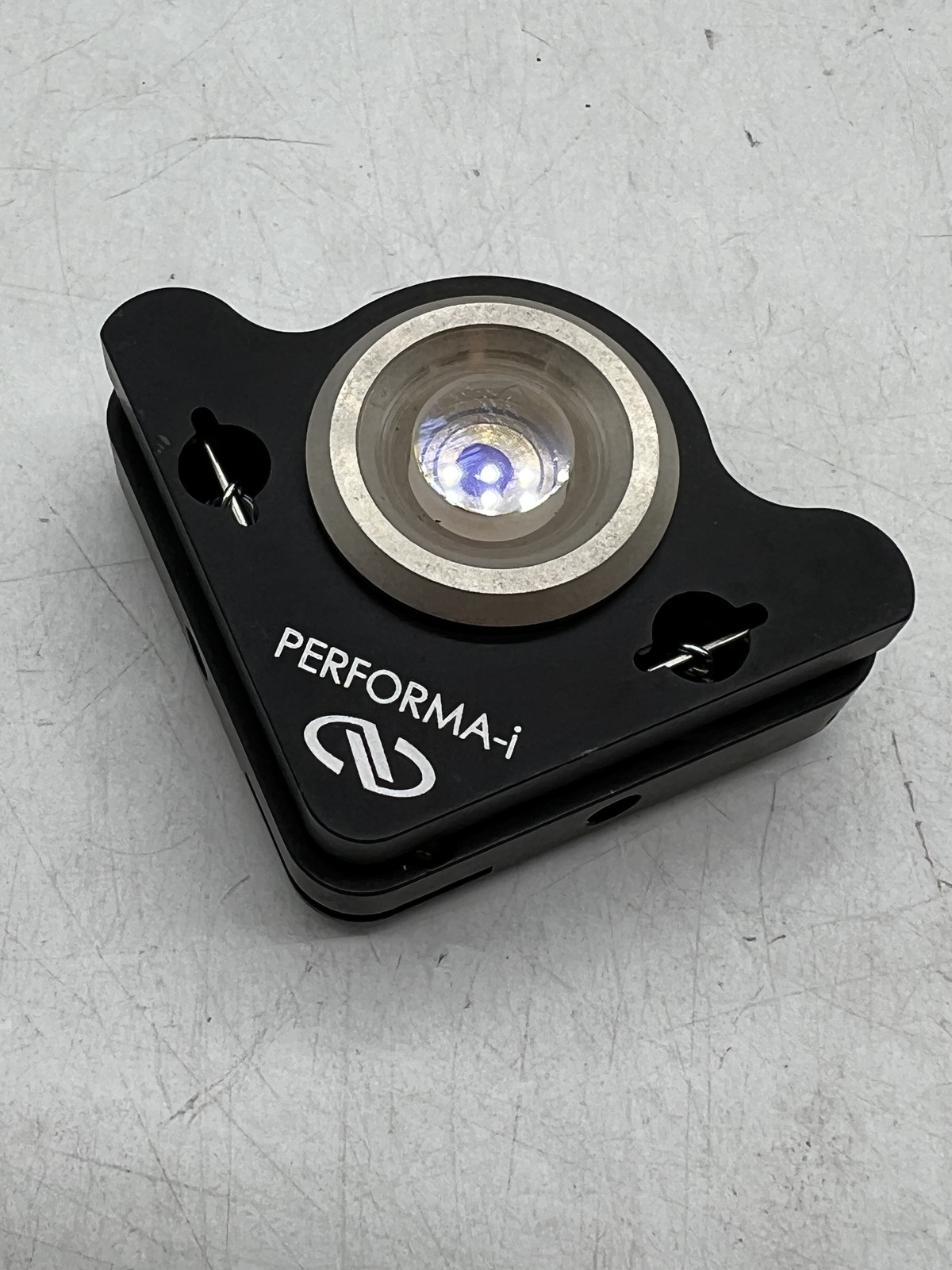 Newport Performa-i Hex-Driven Mount 532 R Free S/H
