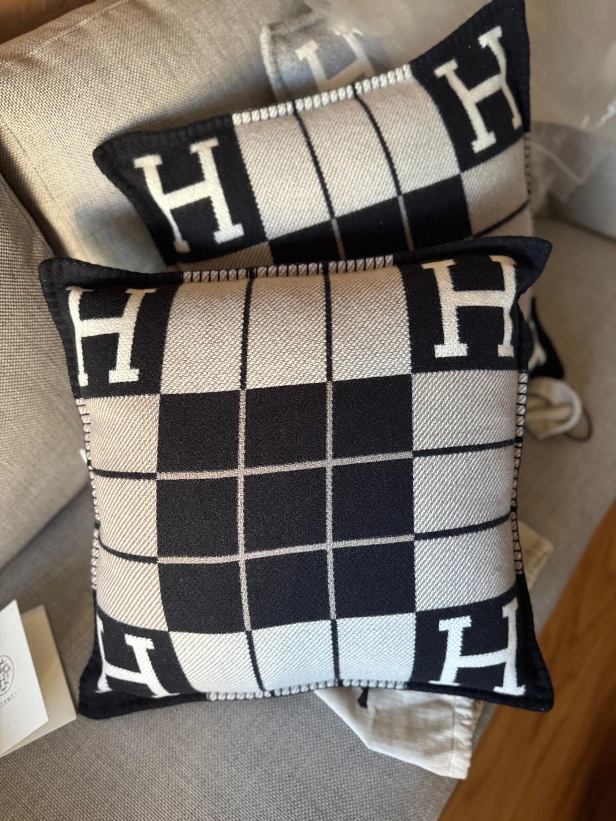 Authentic Hermès Avalon III Pillow -Black & Cream Wool Cashmere - Priced Each ✅ 