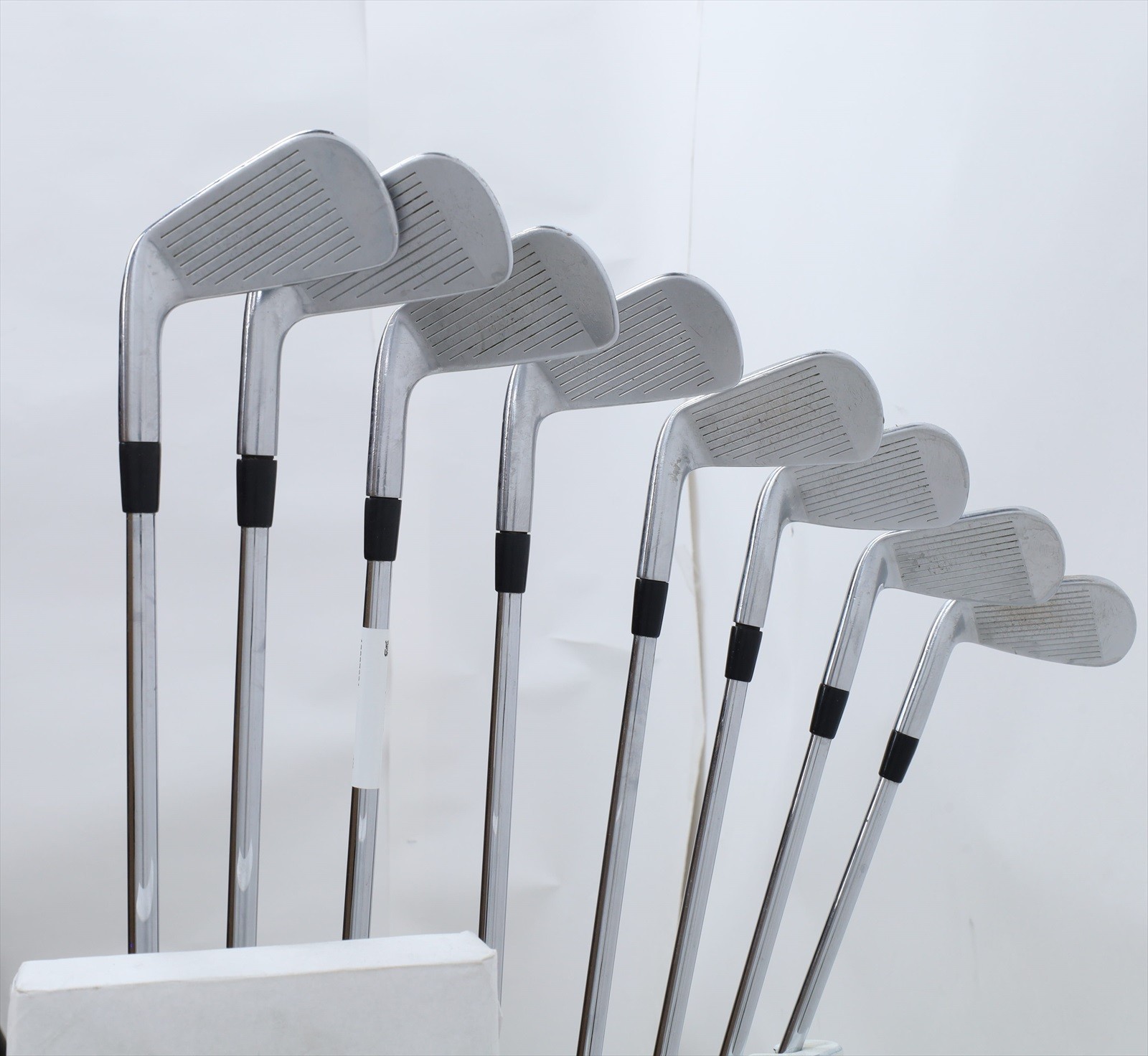 Titleist Mb 716 Forged Iron Set 3-Pw Stiff Dynamic Gold S300 Steel 12887331 Fair Titleist Mb 716 Forged Iron Set 3-Pw Stiff Dynamic Gold S300 Steel 12887331 Fair