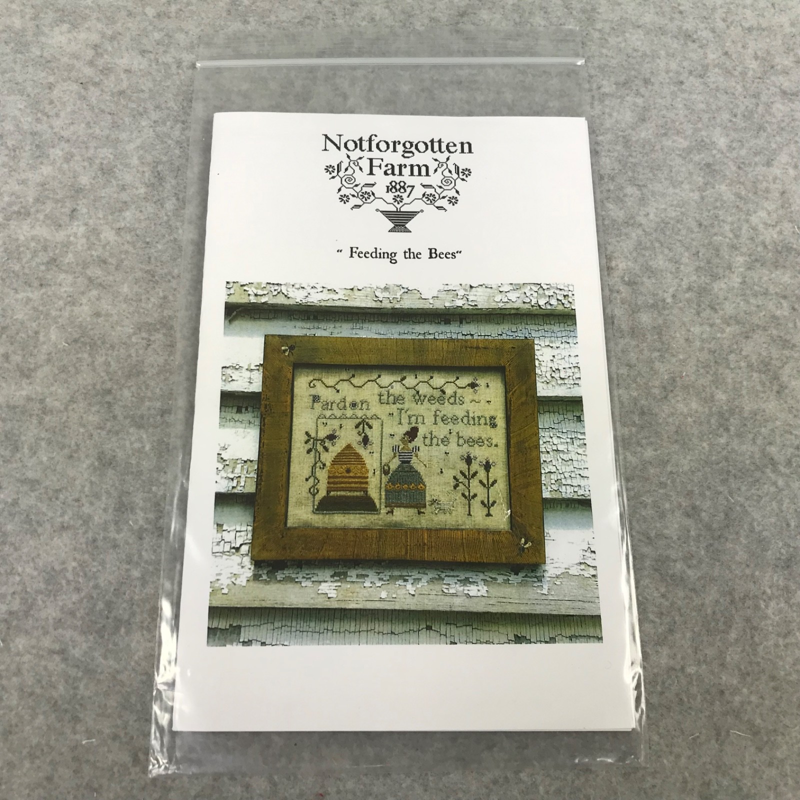 Notforgotten Farm FEEDING THE BEES Cross Stitch Pattern Notforgotten Farm FEEDING THE BEES Cross Stitch Pattern