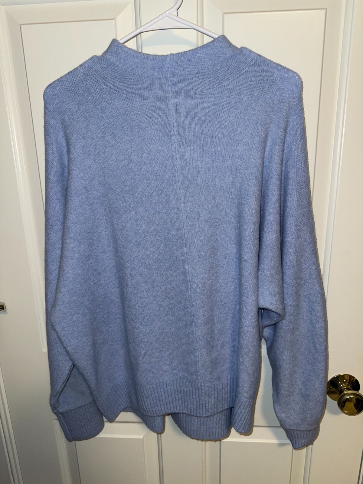LOFT Women’s Large Light Blue Mock Neck Sweater Pullover NWT