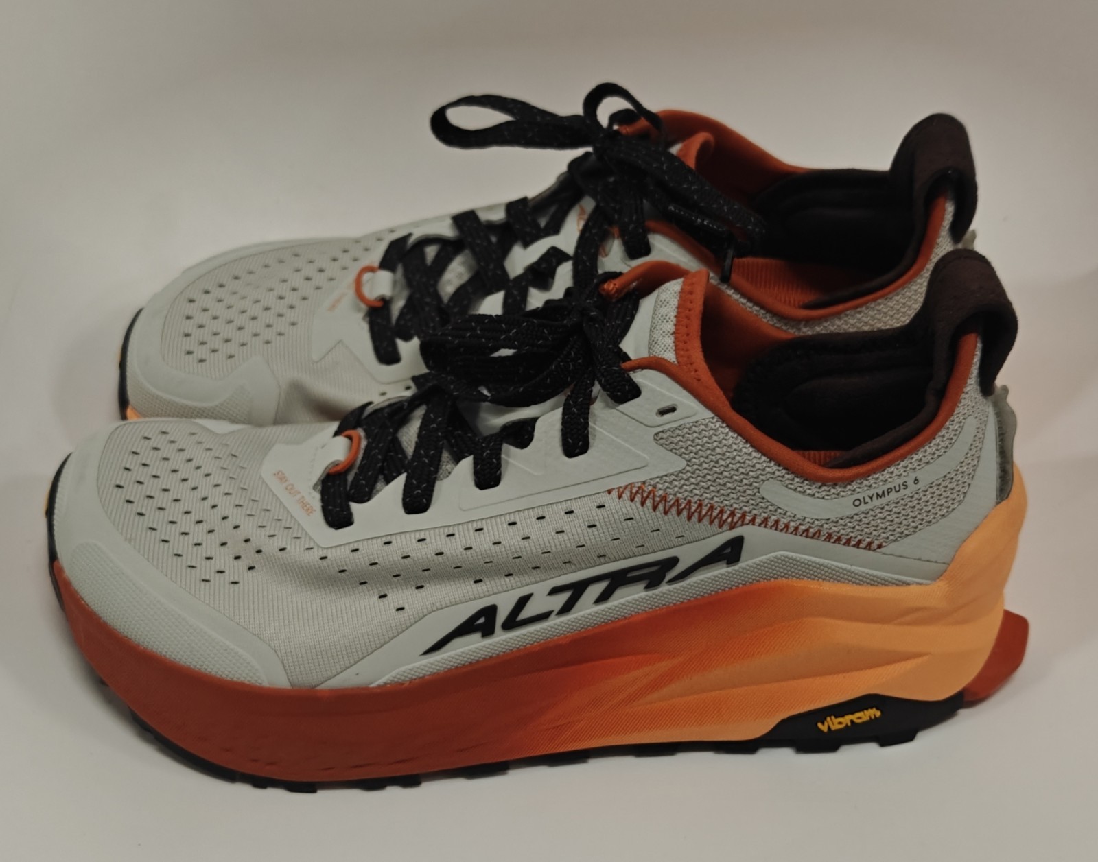 Altra Olympus 6 Trail Running Shoes Men’s Size 10.5 Gray Orange Vibram Sole...