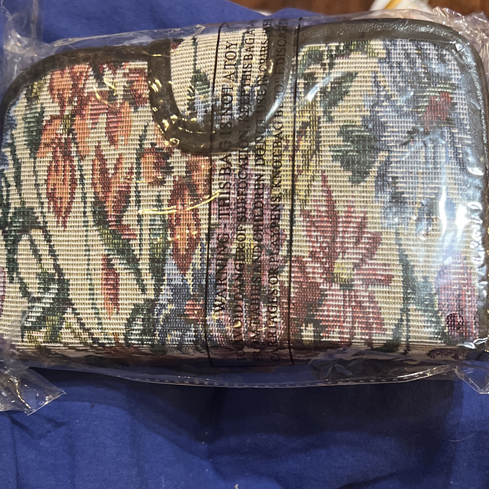 Vintage floral look pill case.