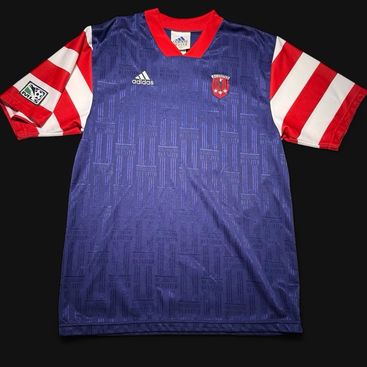 Vintage 1996-95 Adidas MLS DC United Inaugural Season Soccer Kit Jersey Shirt L Vintage 1996-95 Adidas MLS DC United Inaugural Season Soccer Kit Jersey Shirt L