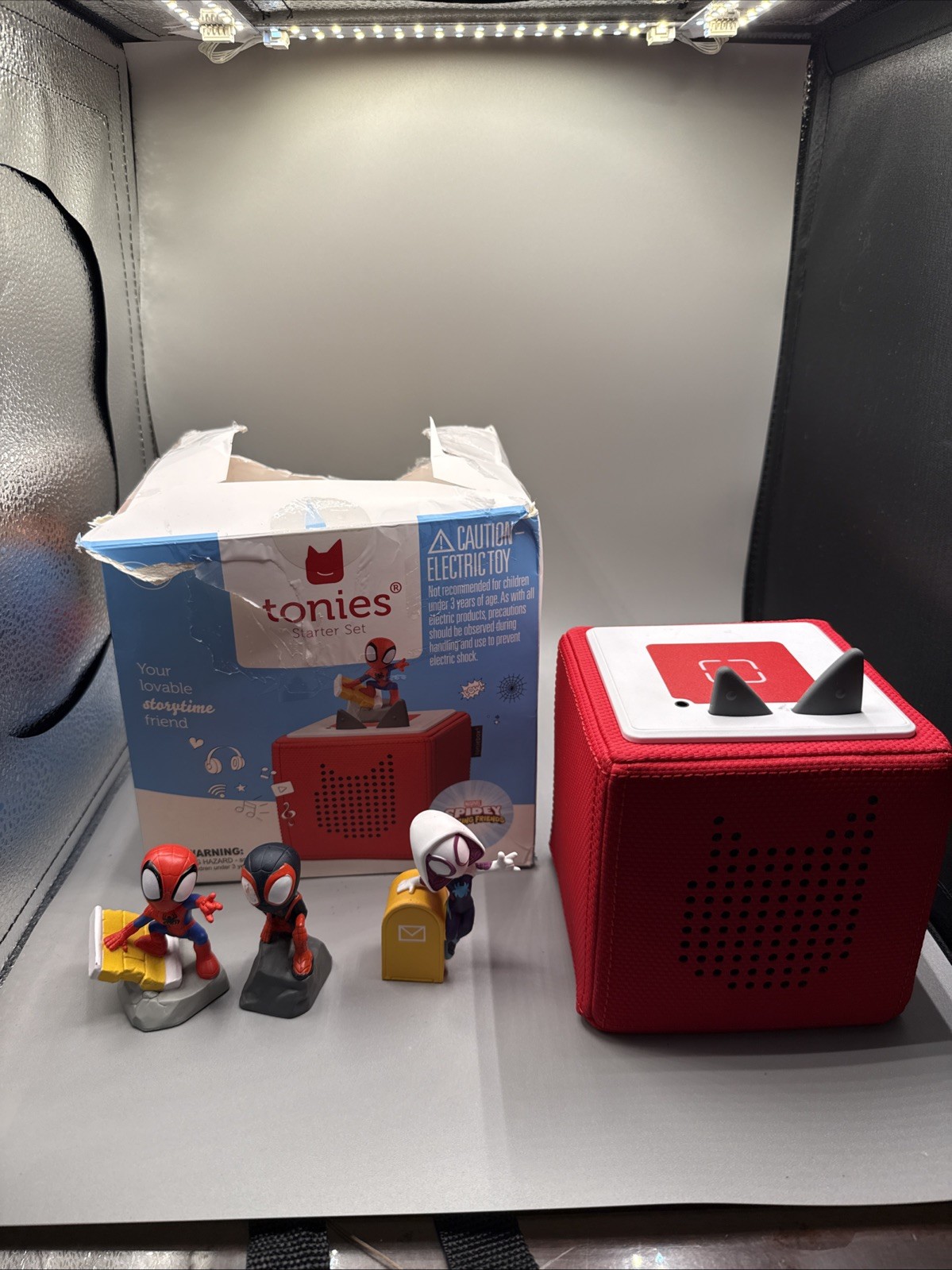 Tonies Toniebox Audio Player Marvel Bundle Spidey and 3 Tonies Characters. Tonies Toniebox Audio Player Marvel Bundle Spidey and 3 Tonies Characters.