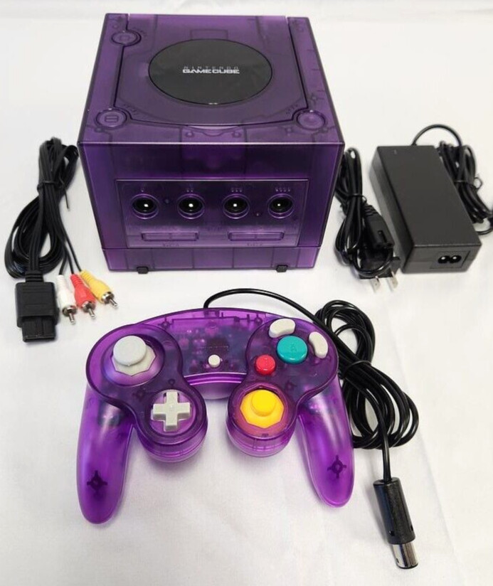 Nintendo GameCube Translucent PURPLE Violet Gaming Console DOL-001 System Bundle Nintendo GameCube Translucent PURPLE Violet Gaming Console DOL-001 System Bundle
