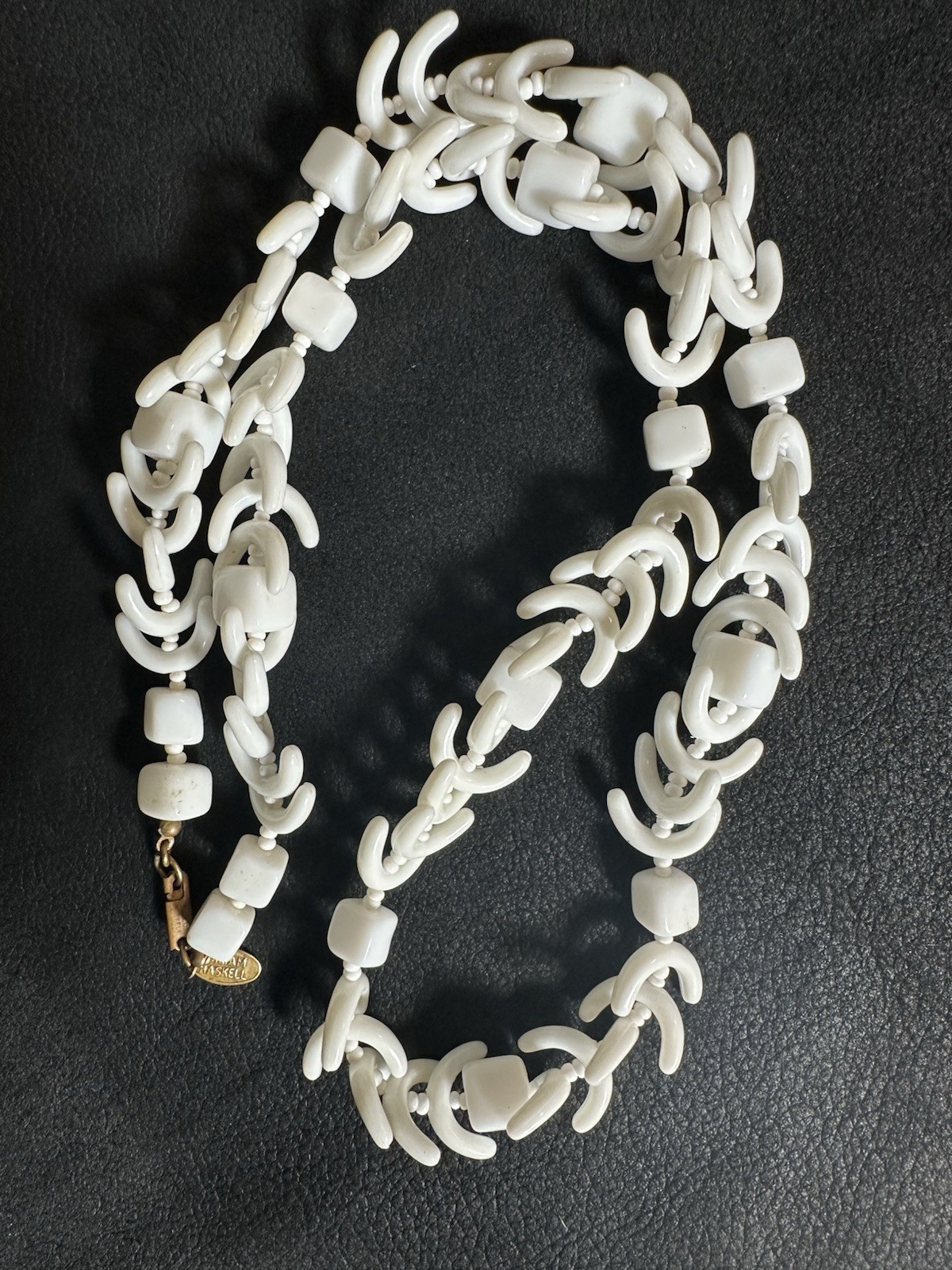 Vintage Miriam Haskell Milk Plastic Single Strand Necklace