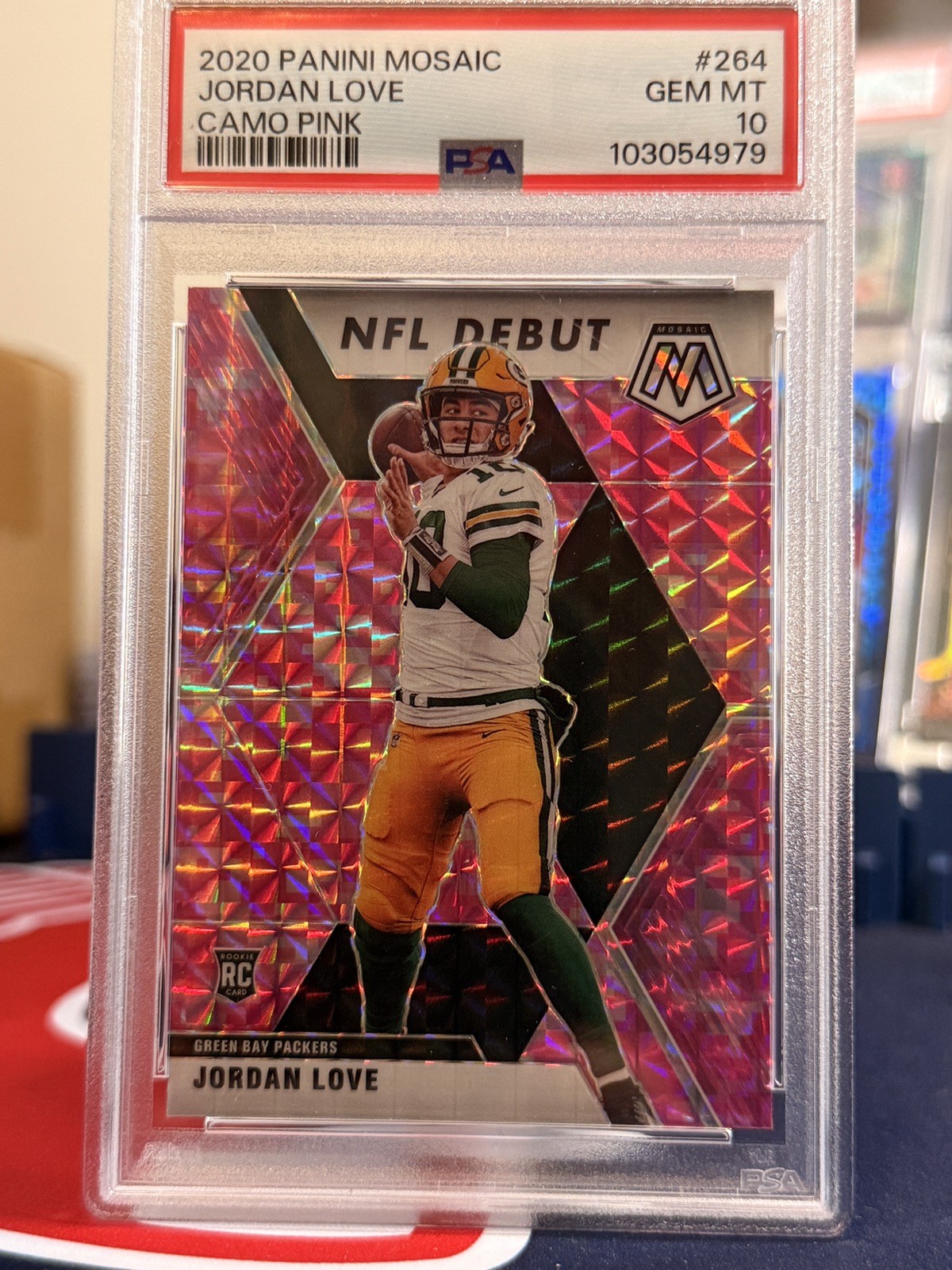 2020 Panini Mosaic Jordan Love RC Pink Camo PSA 10 Gem Mint #211 Rookie Packers