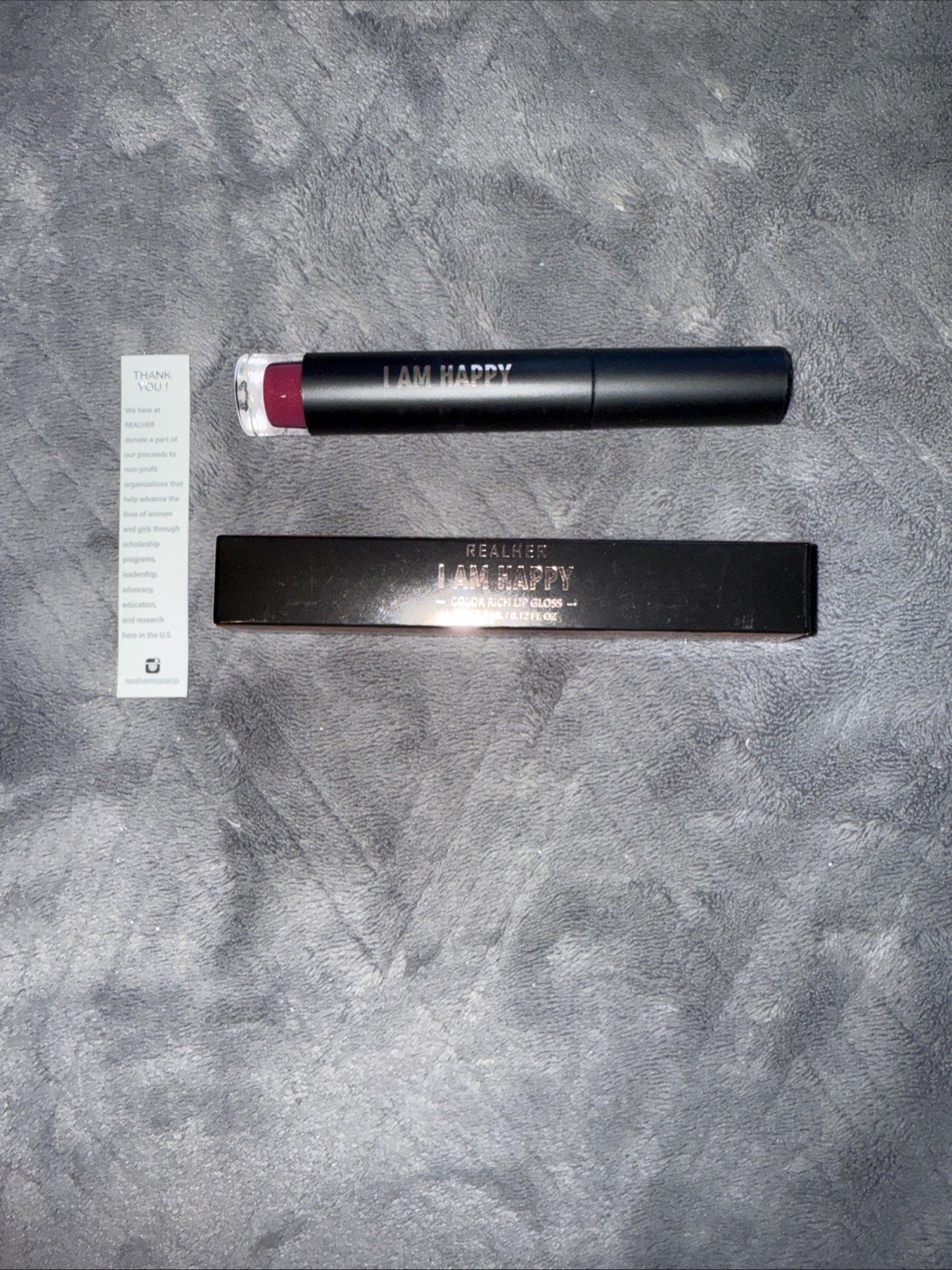REALHER Lip Gloss in I Am Happy (Rich Cranberry) 3.5 ml 0.12 FL OZ NIB