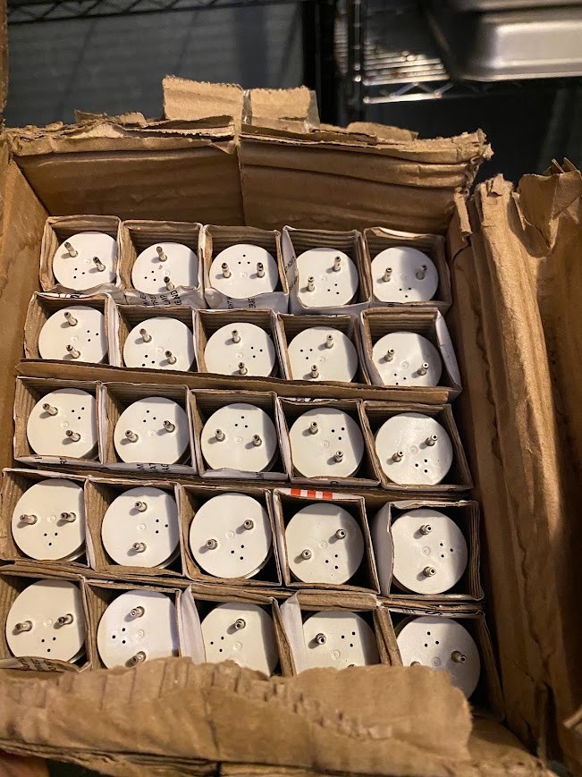 RAB T8-10.5-48G-840-DIR NEW IN BOX 25 TOTAL