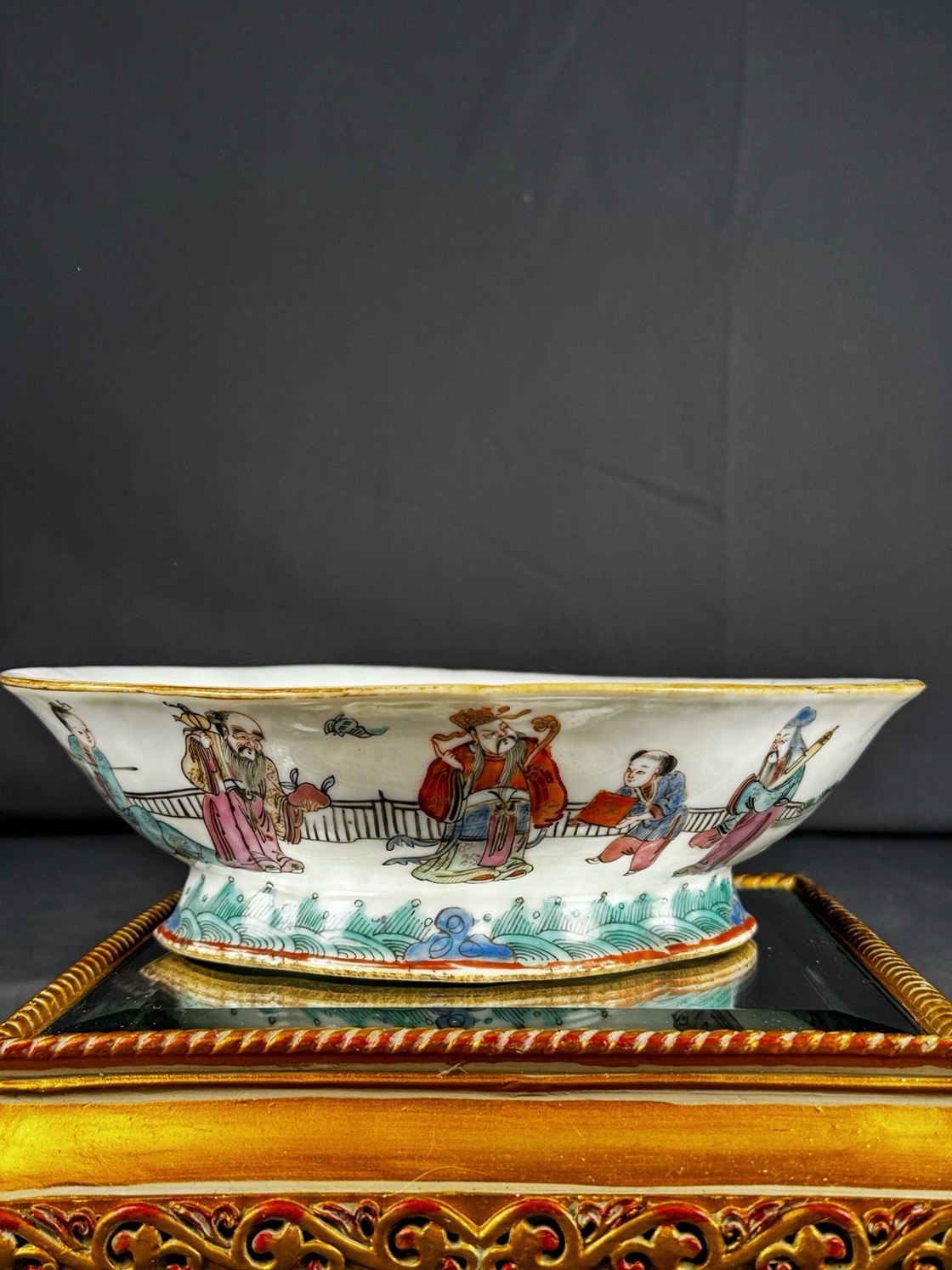 Antique Chinese Famille Rose Porcelain Pedestal Bowl 8.5” Figural Scene