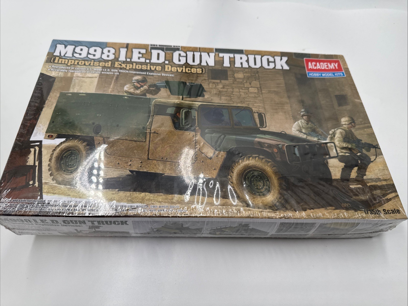 M998 I.E.D. Gun Truck Academy 1:35 Model Kit 13405 New Sealed. Fast Shipping