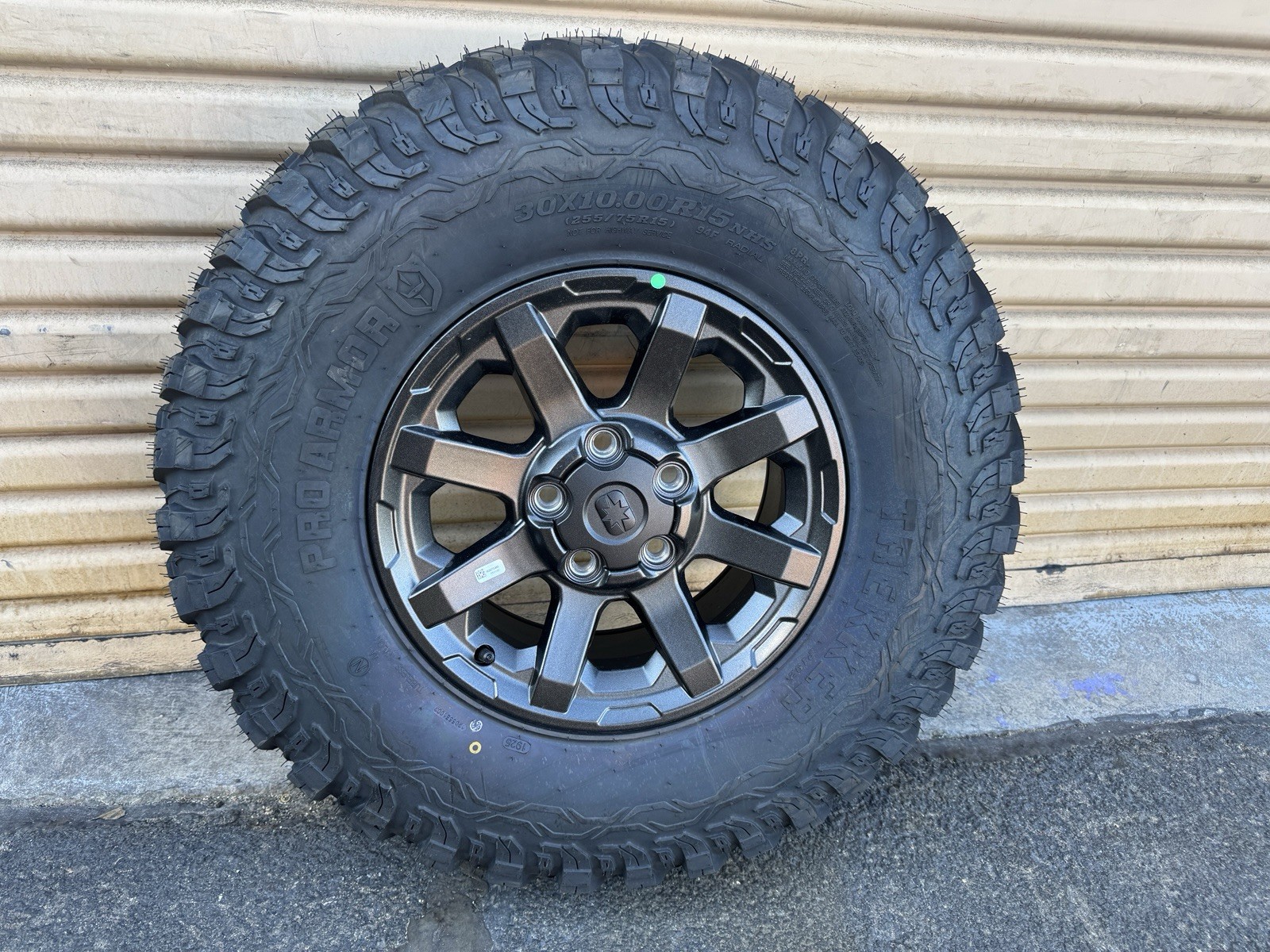 POLARIS XPEDITION WHEEL TIRE 30x10x15 PRO ARMOR TREKKER FRONT REAR 2026 (1)