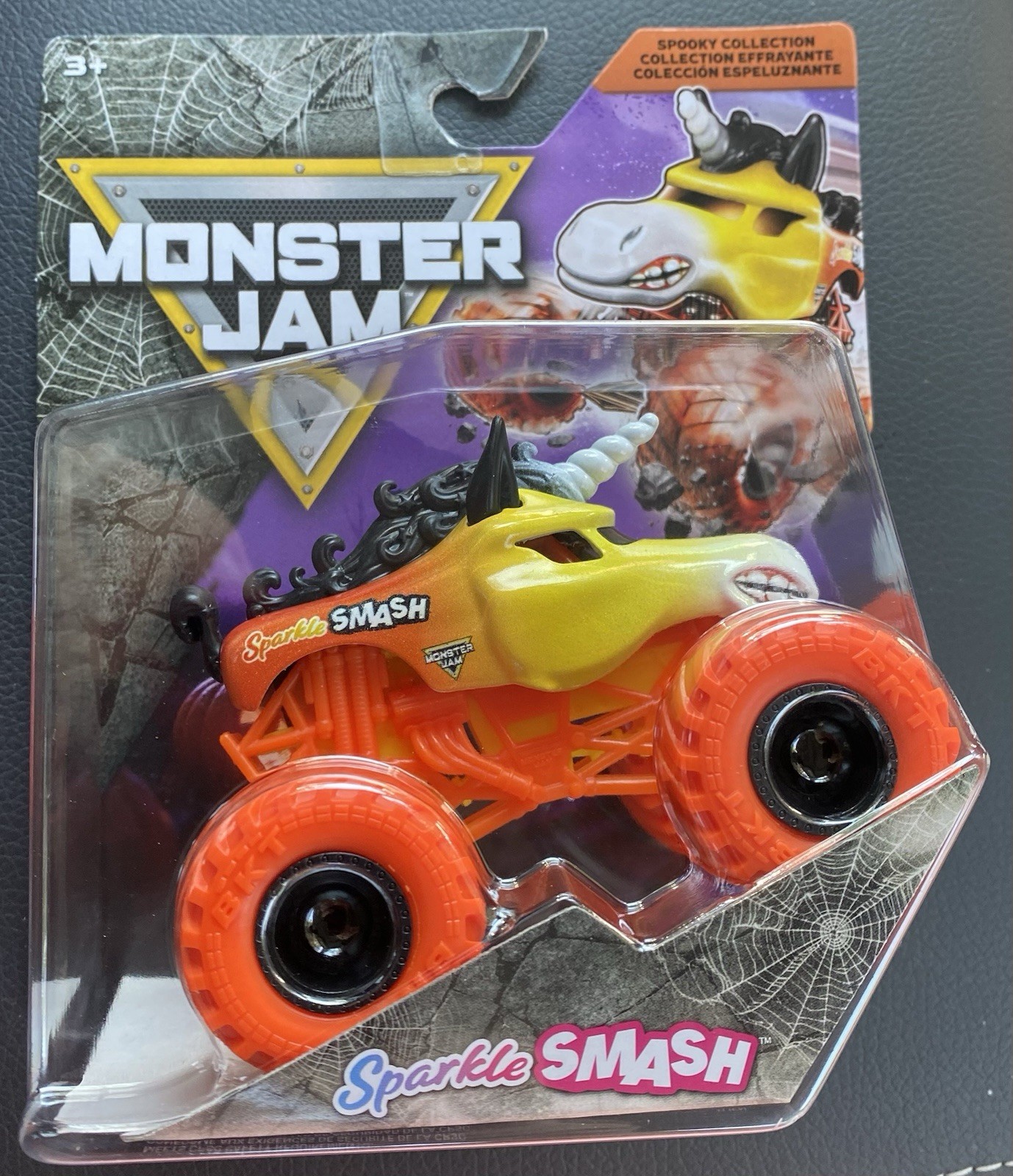 Monster Jam Sparkle Smash Spooky Collection 1:64 Diecast Monster Truck 👻